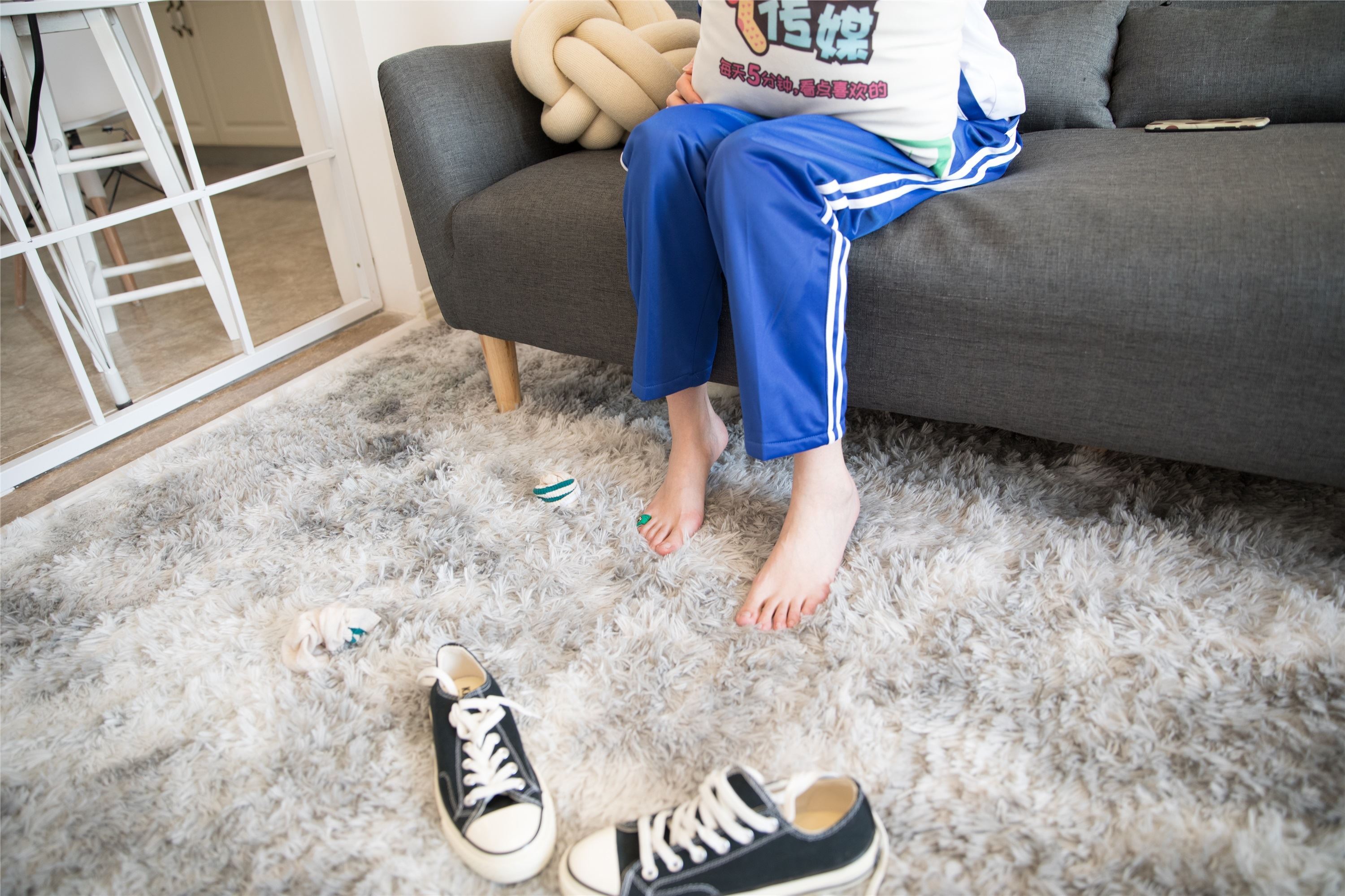 物恋传媒 No.107 猫耳-清纯校服与帆布鞋之舞