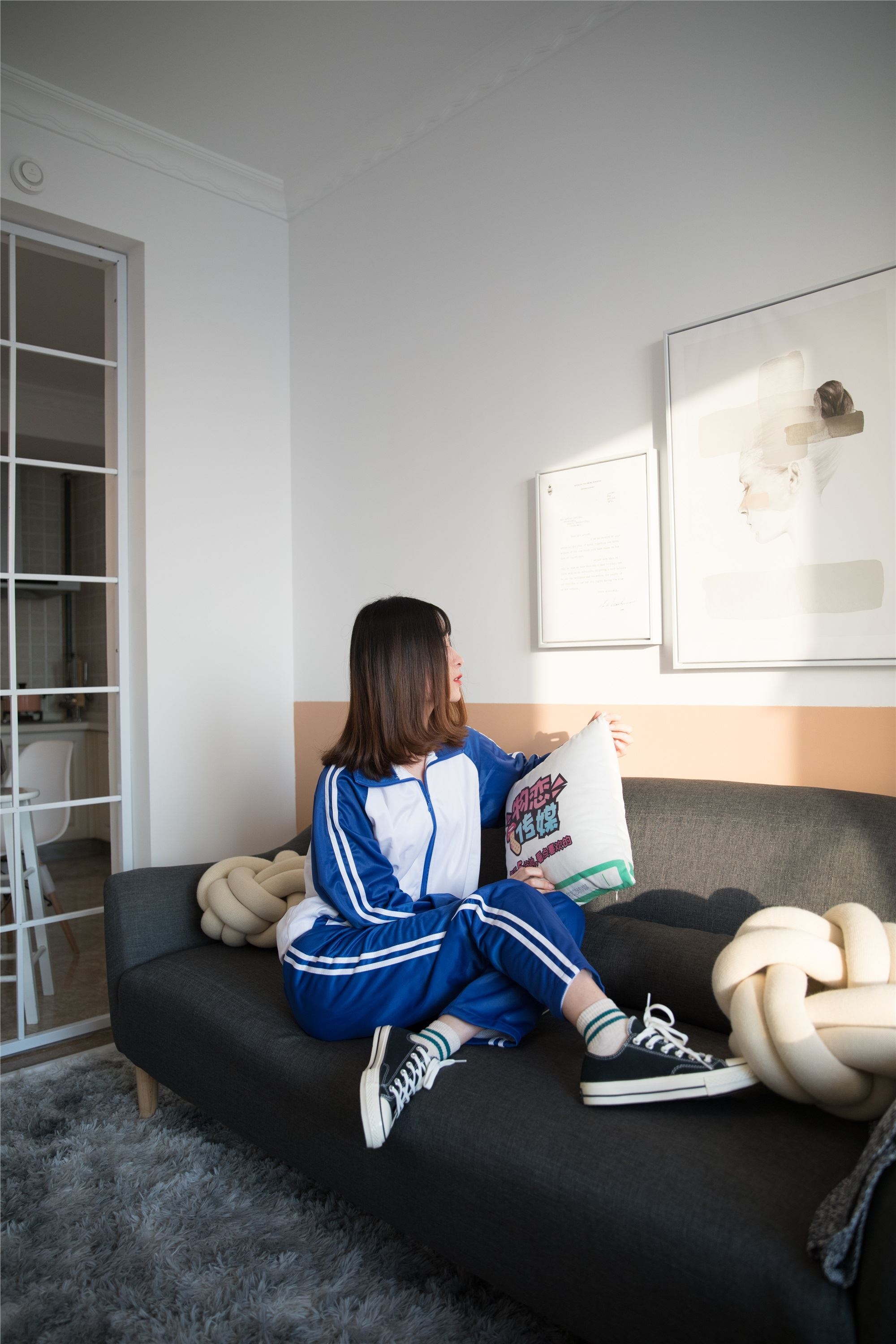 物恋传媒 No.107 猫耳-清纯校服与帆布鞋之舞