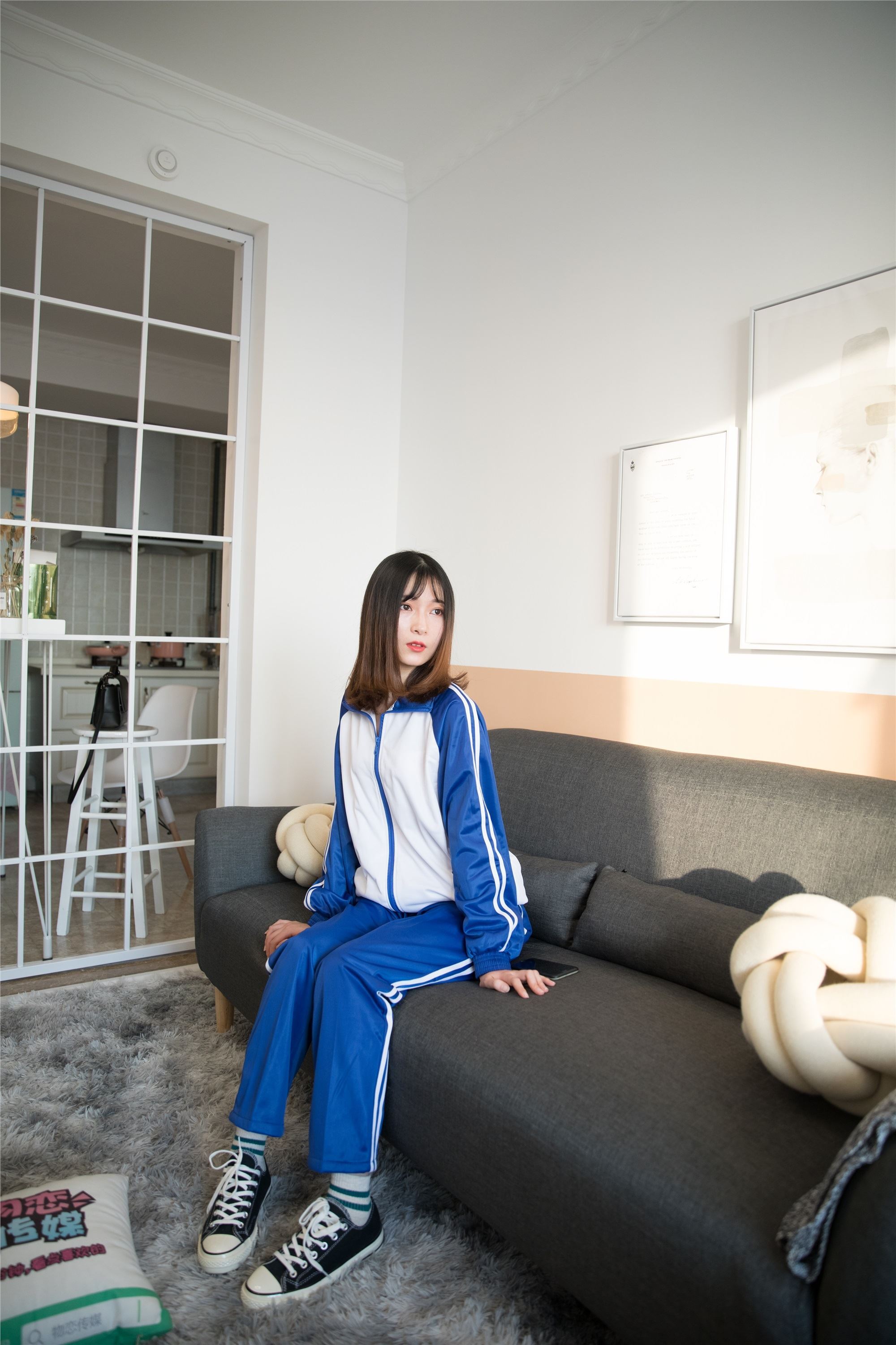 物恋传媒 No.107 猫耳-清纯校服与帆布鞋之舞