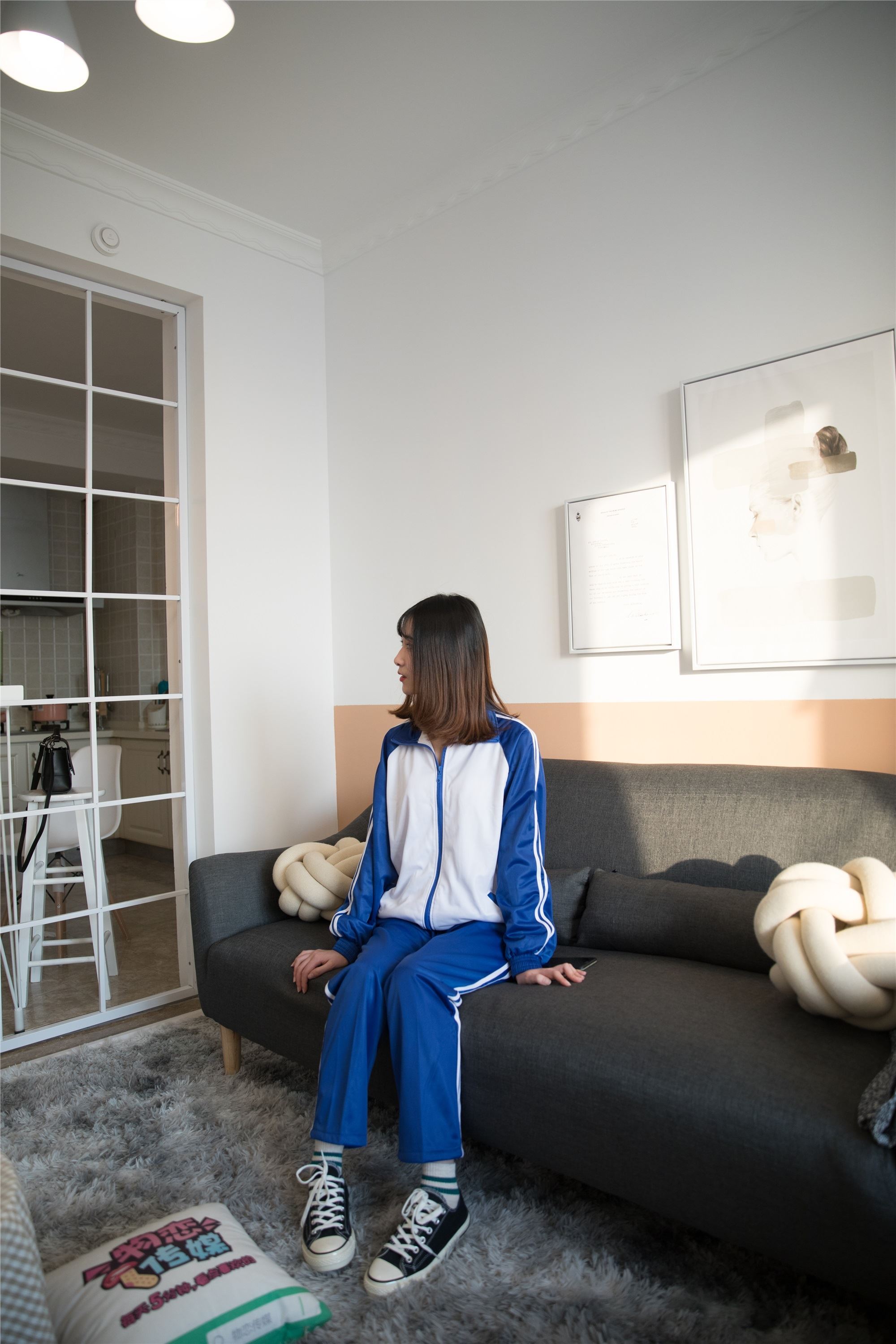 物恋传媒 No.107 猫耳-清纯校服与帆布鞋之舞