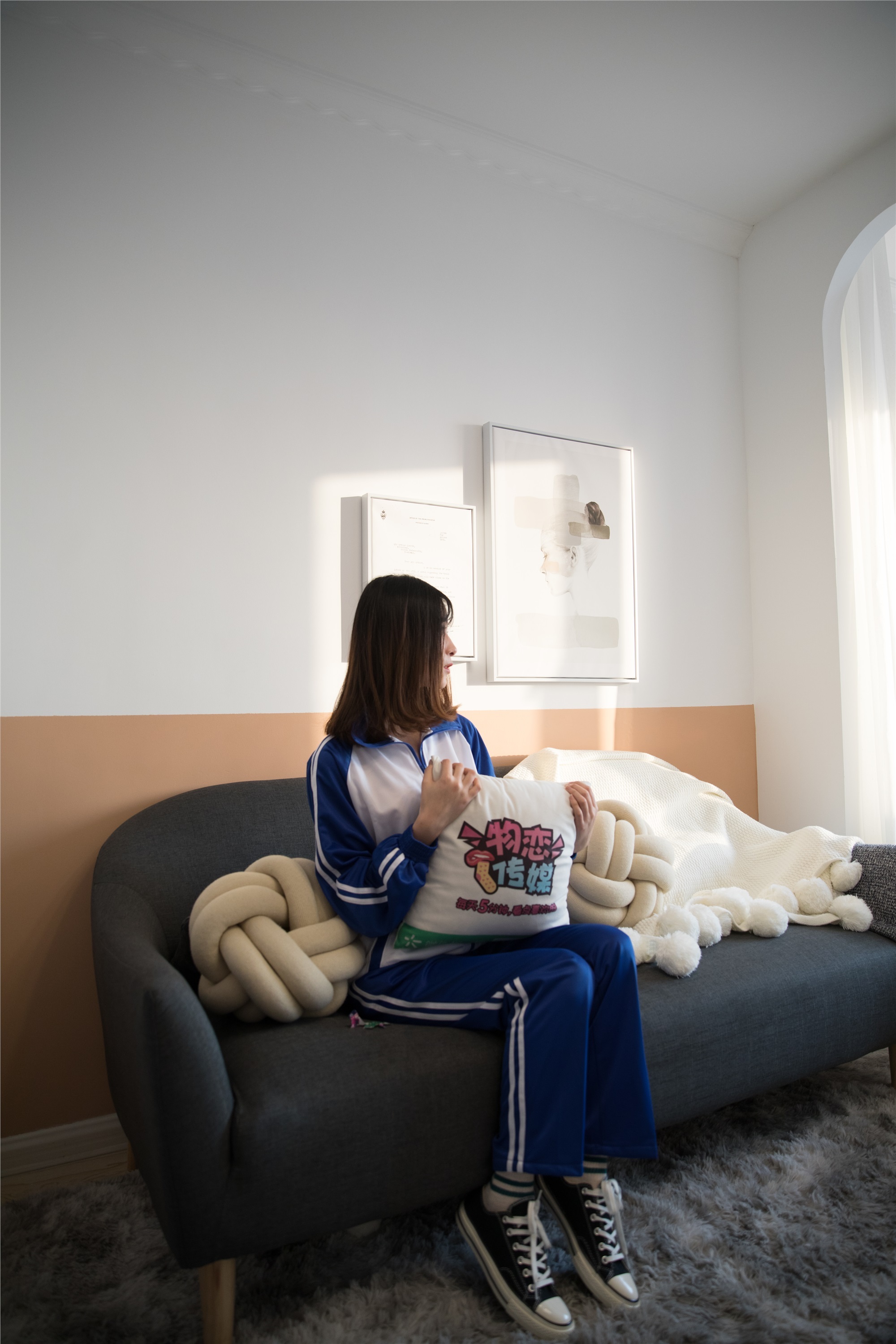 物恋传媒 No.107 猫耳-清纯校服与帆布鞋之舞