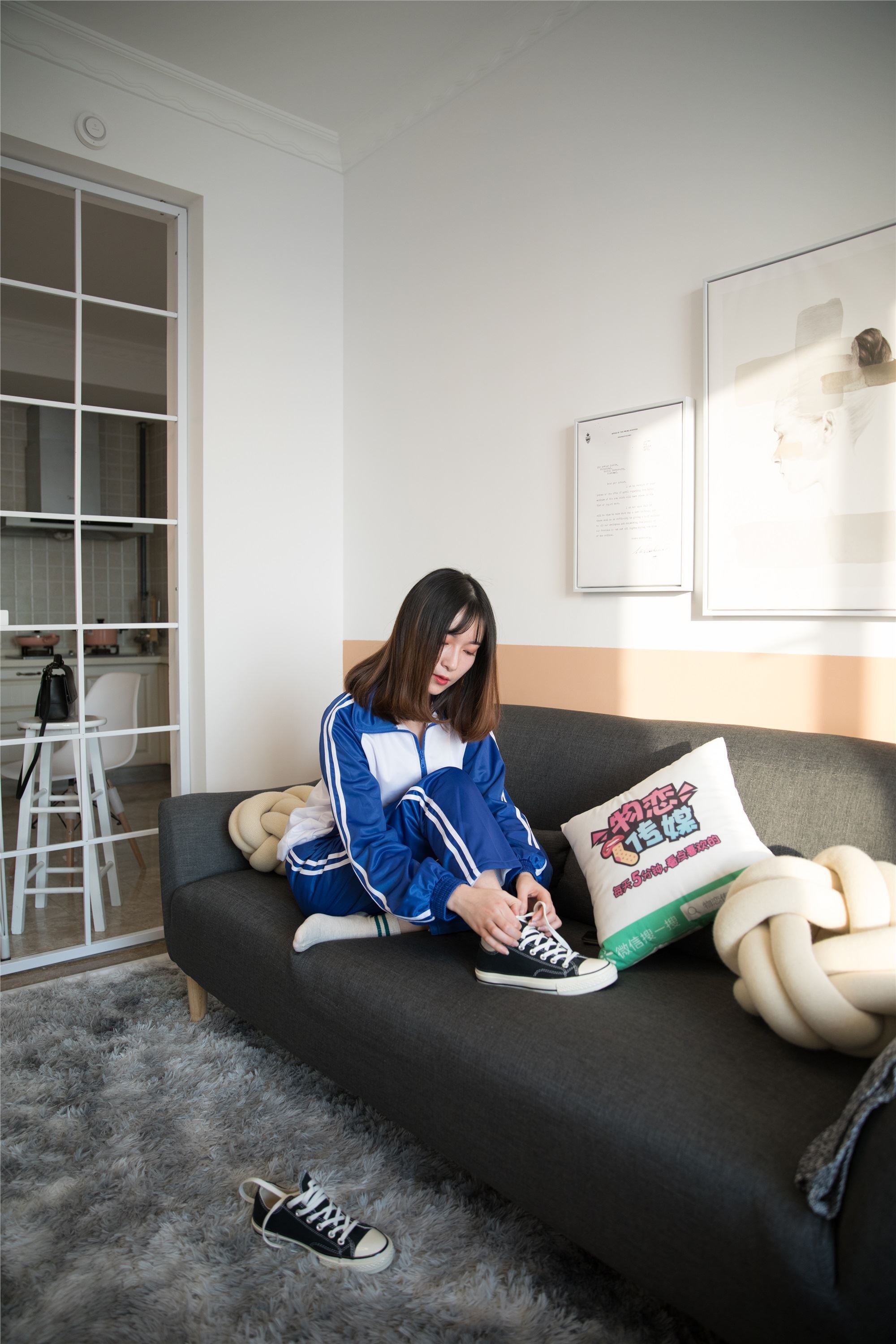 物恋传媒 No.107 猫耳-清纯校服与帆布鞋之舞