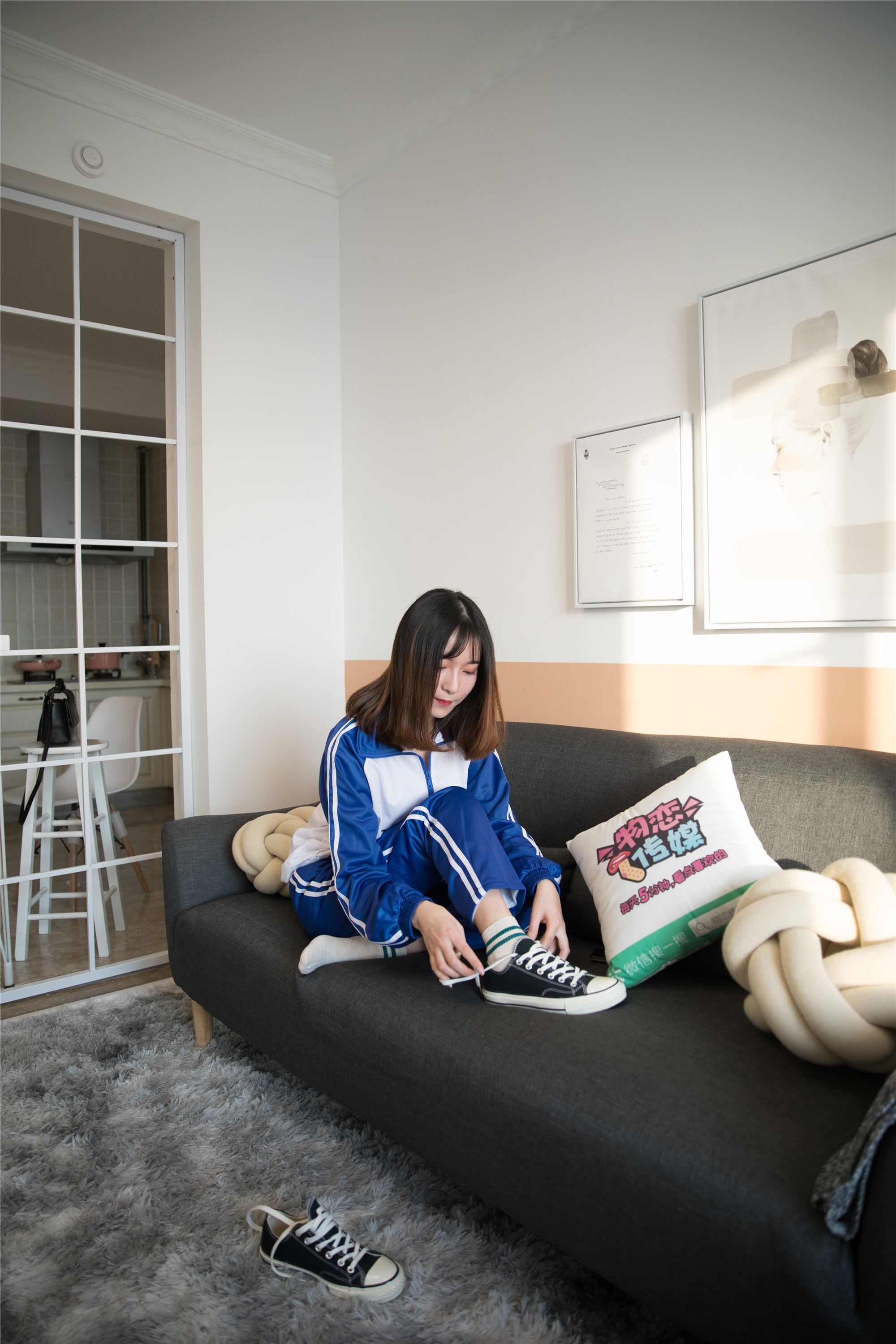 物恋传媒 No.107 猫耳-清纯校服与帆布鞋之舞