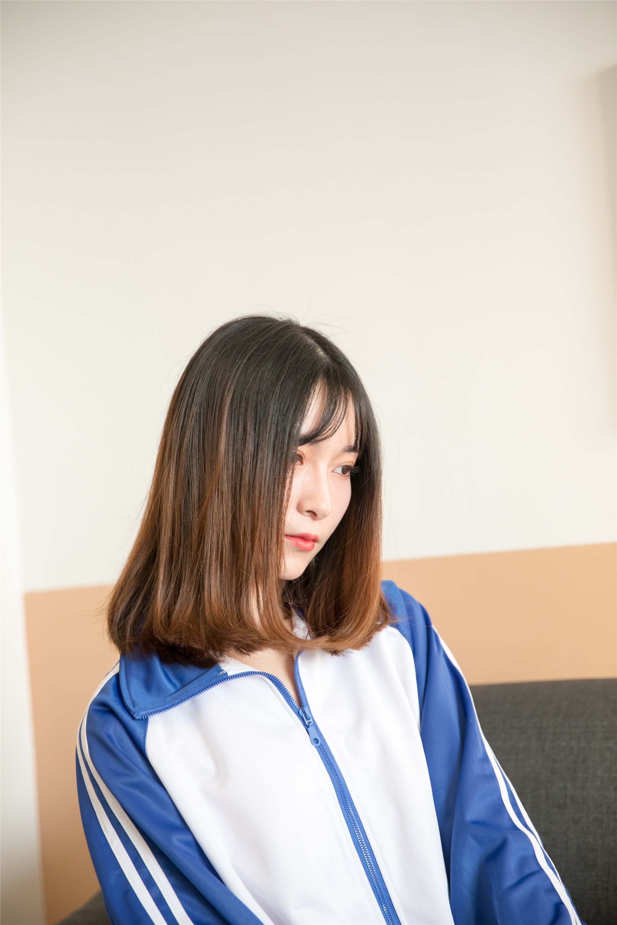 物恋传媒 No.107 猫耳-清纯校服与帆布鞋之舞