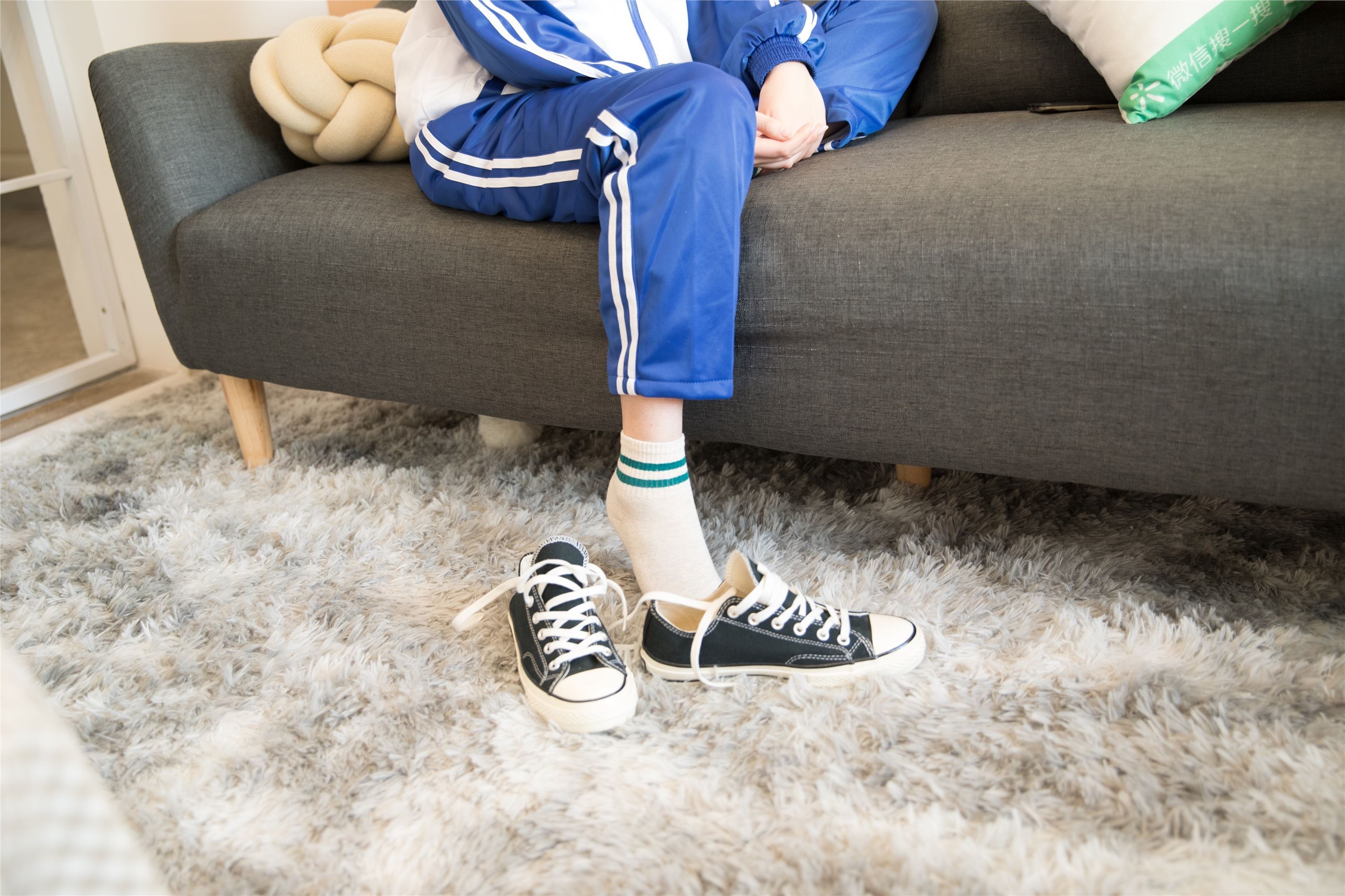 物恋传媒 No.107 猫耳-清纯校服与帆布鞋之舞