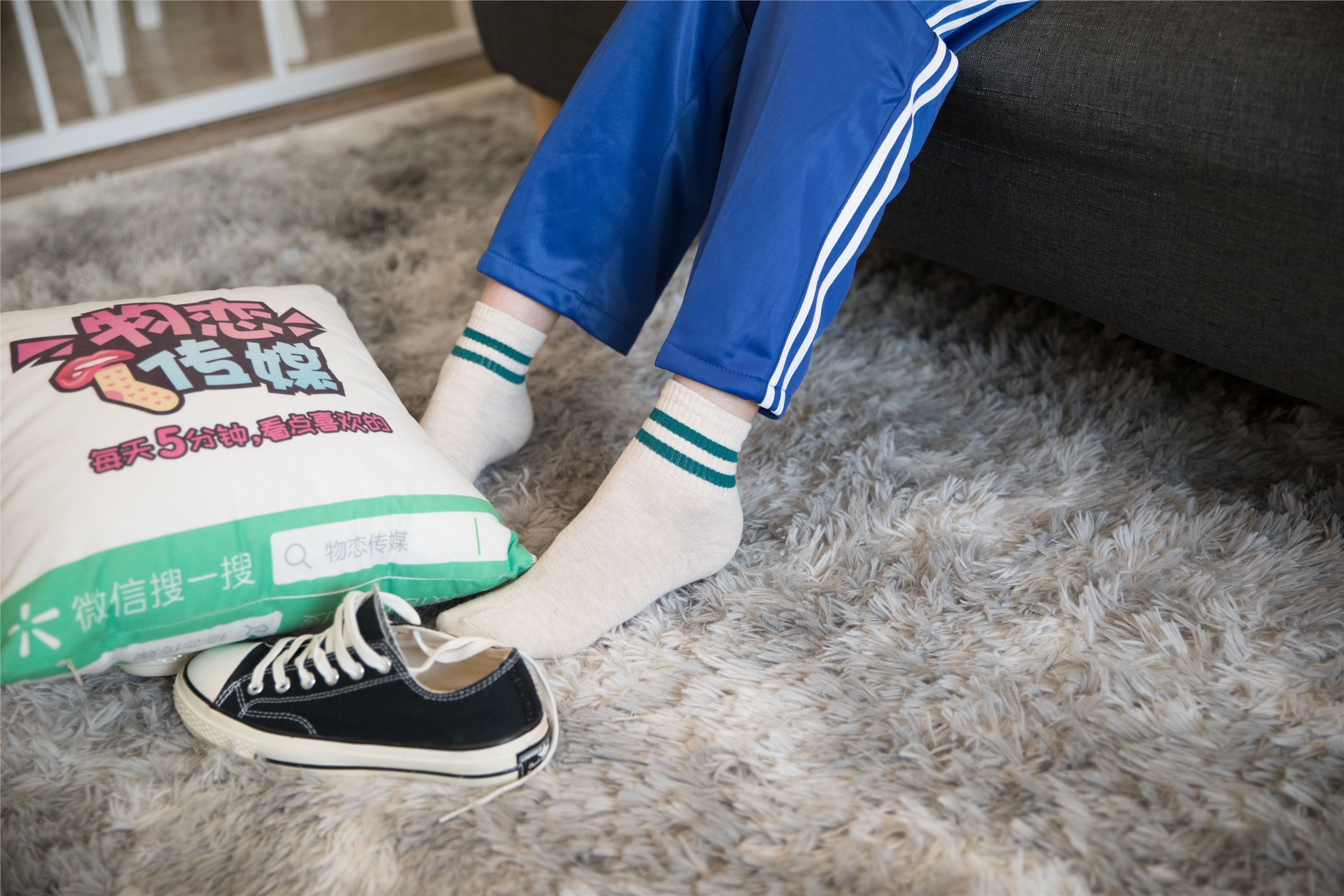 物恋传媒 No.107 猫耳-清纯校服与帆布鞋之舞