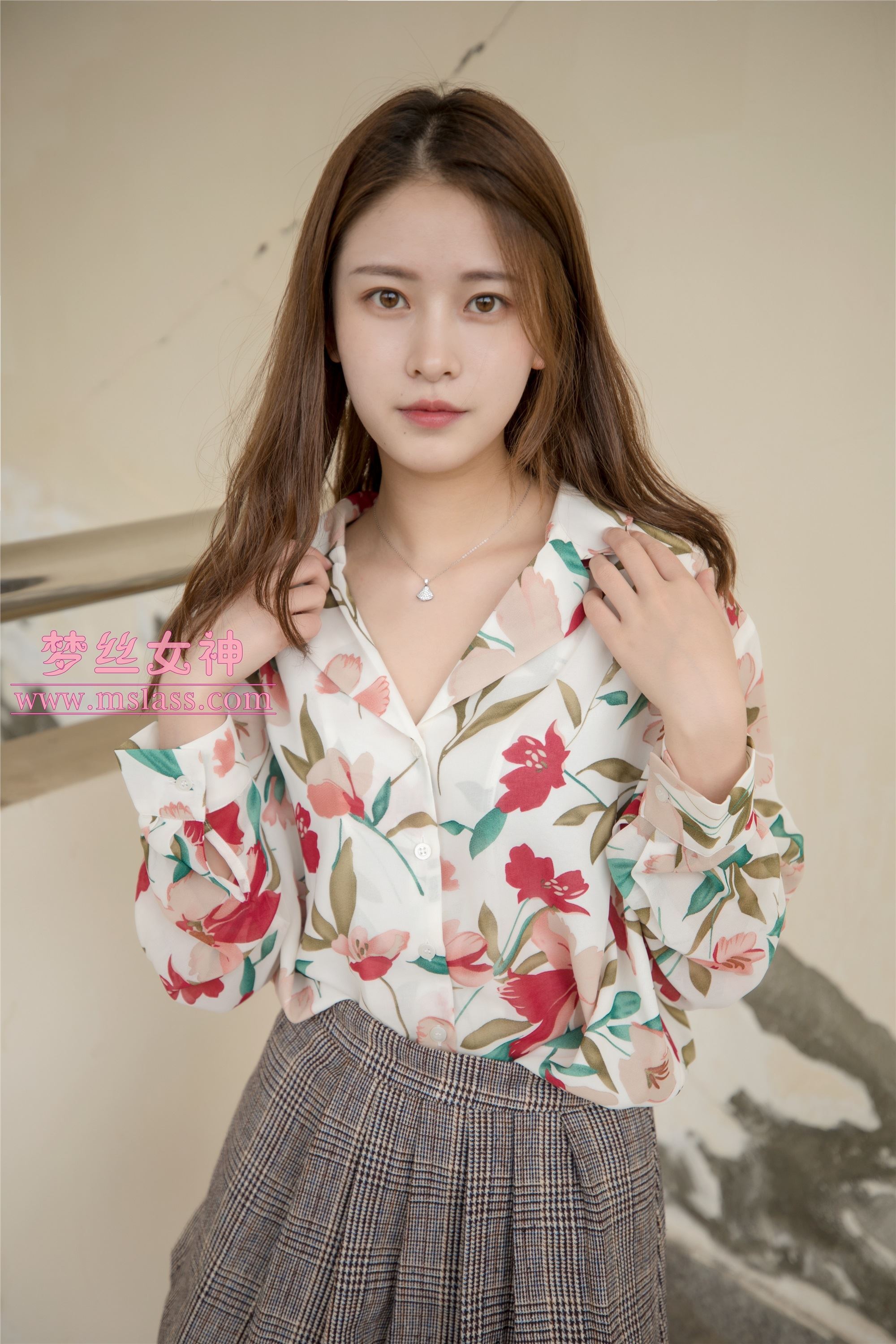 MSLASS梦丝女神 - 魏婷婷 宿楼丝袜玉足女神