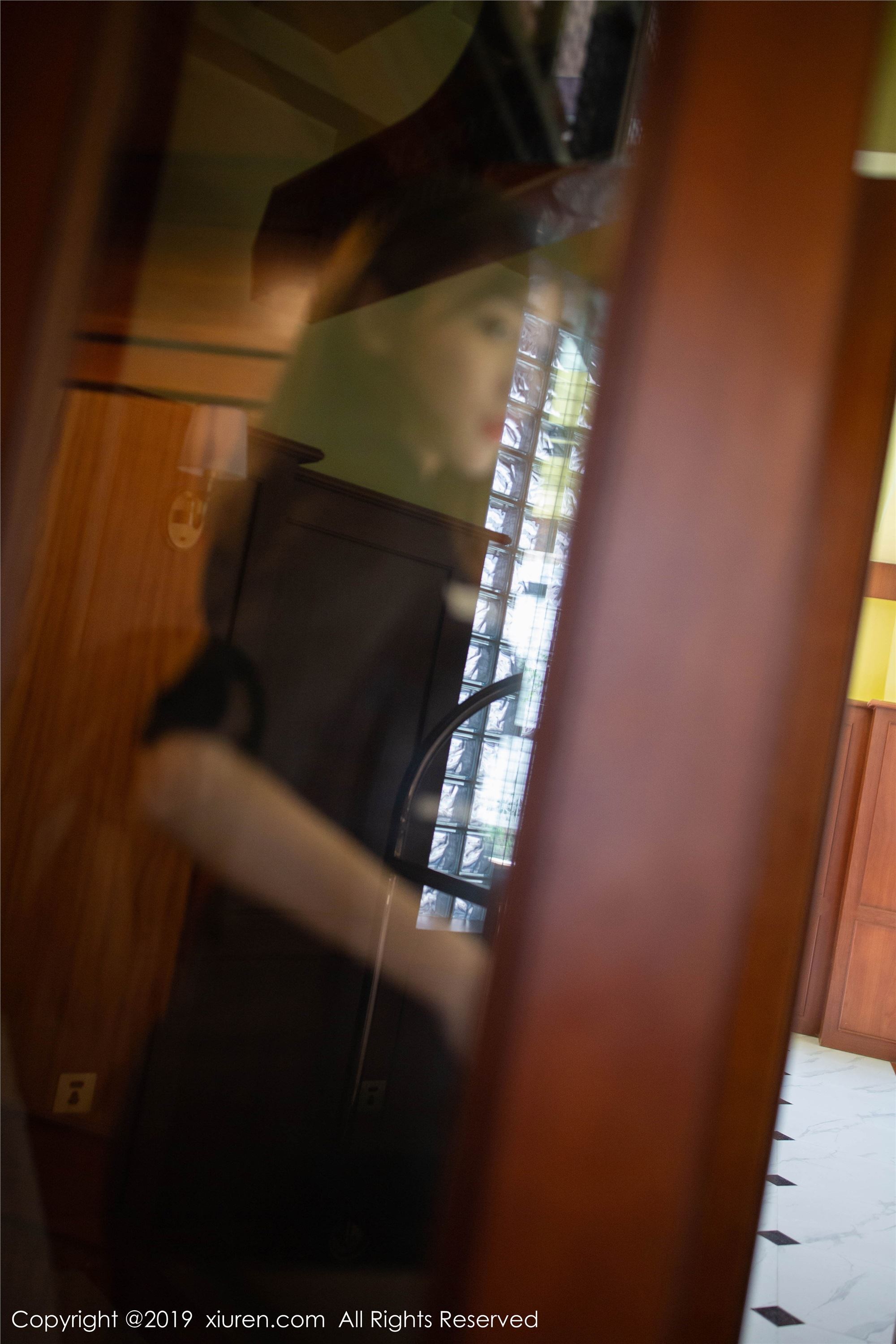 XIUREN秀人网 2019.11.26 No.1807 陆萱萱