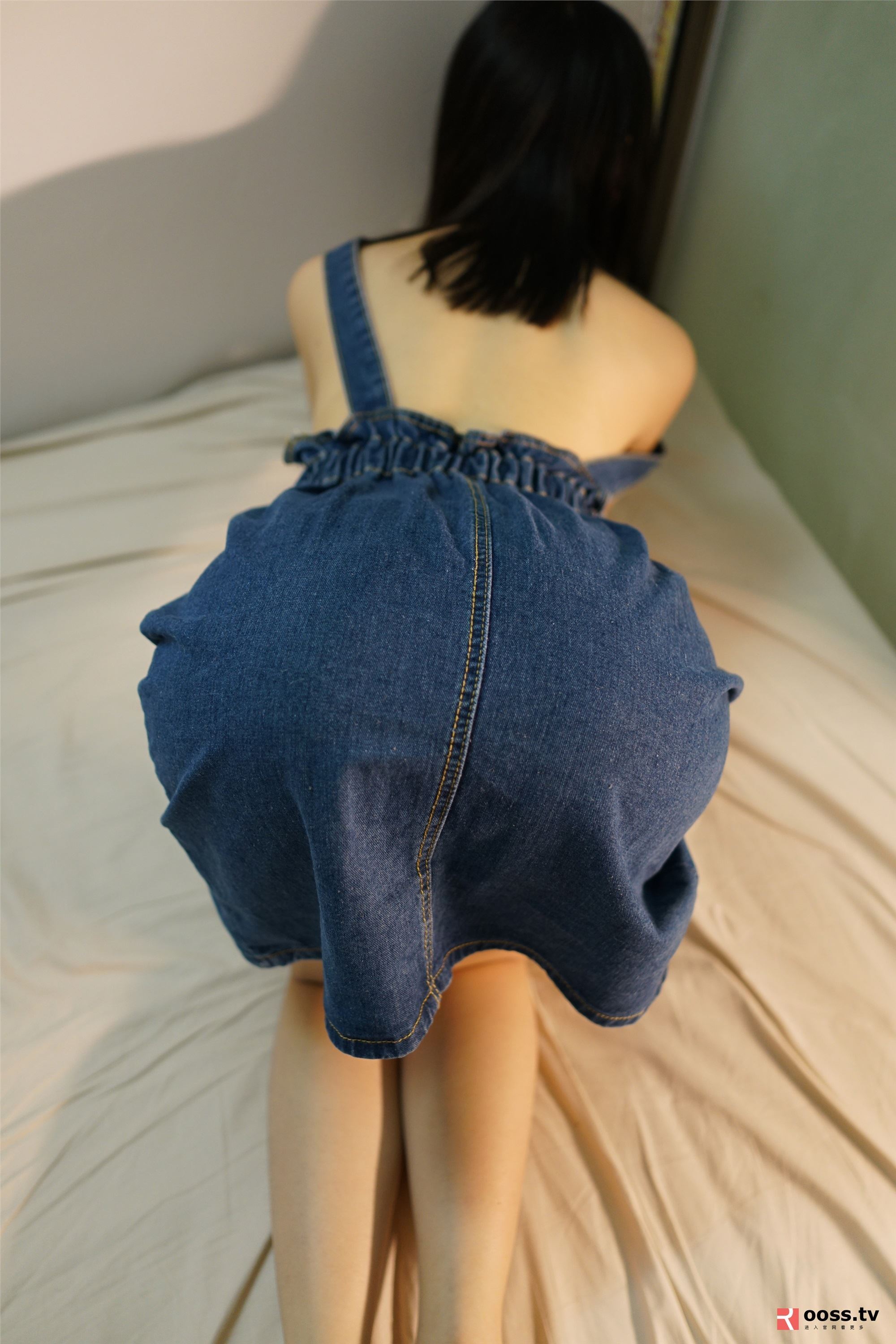 ROSI写真  2020.01.01 NO.2949