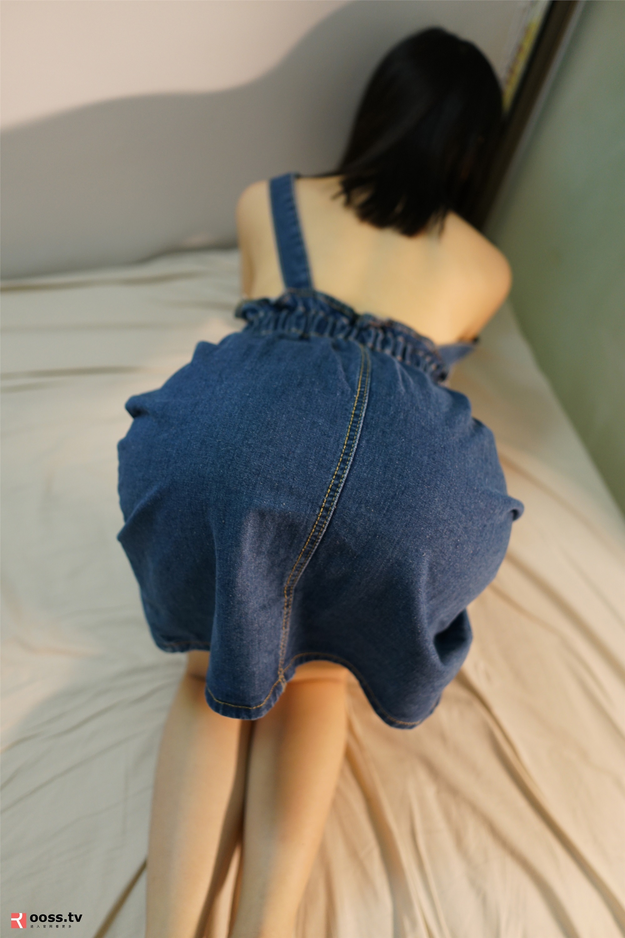 ROSI写真  2020.01.01 NO.2949