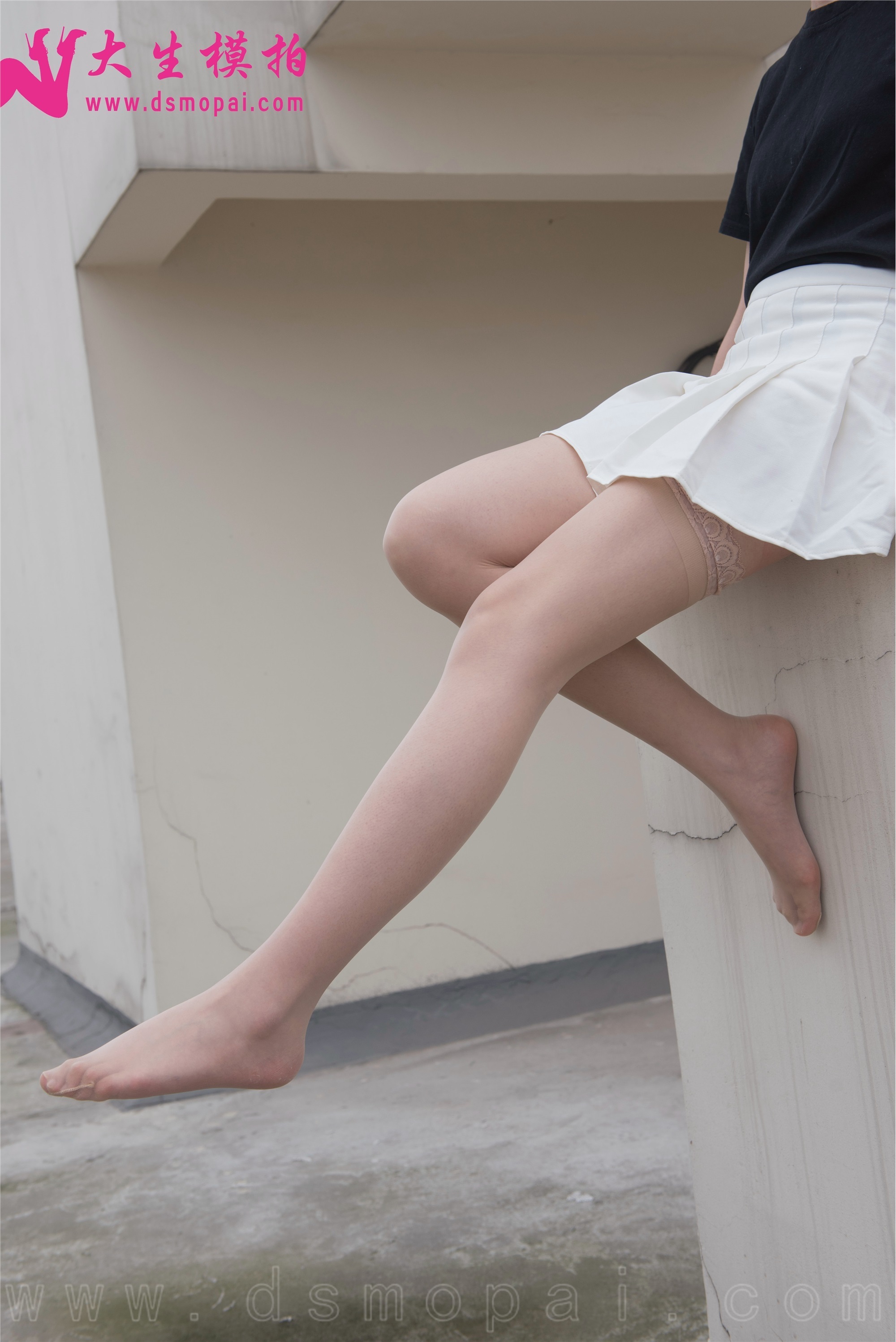 大生模拍  No.018 天台长筒袜