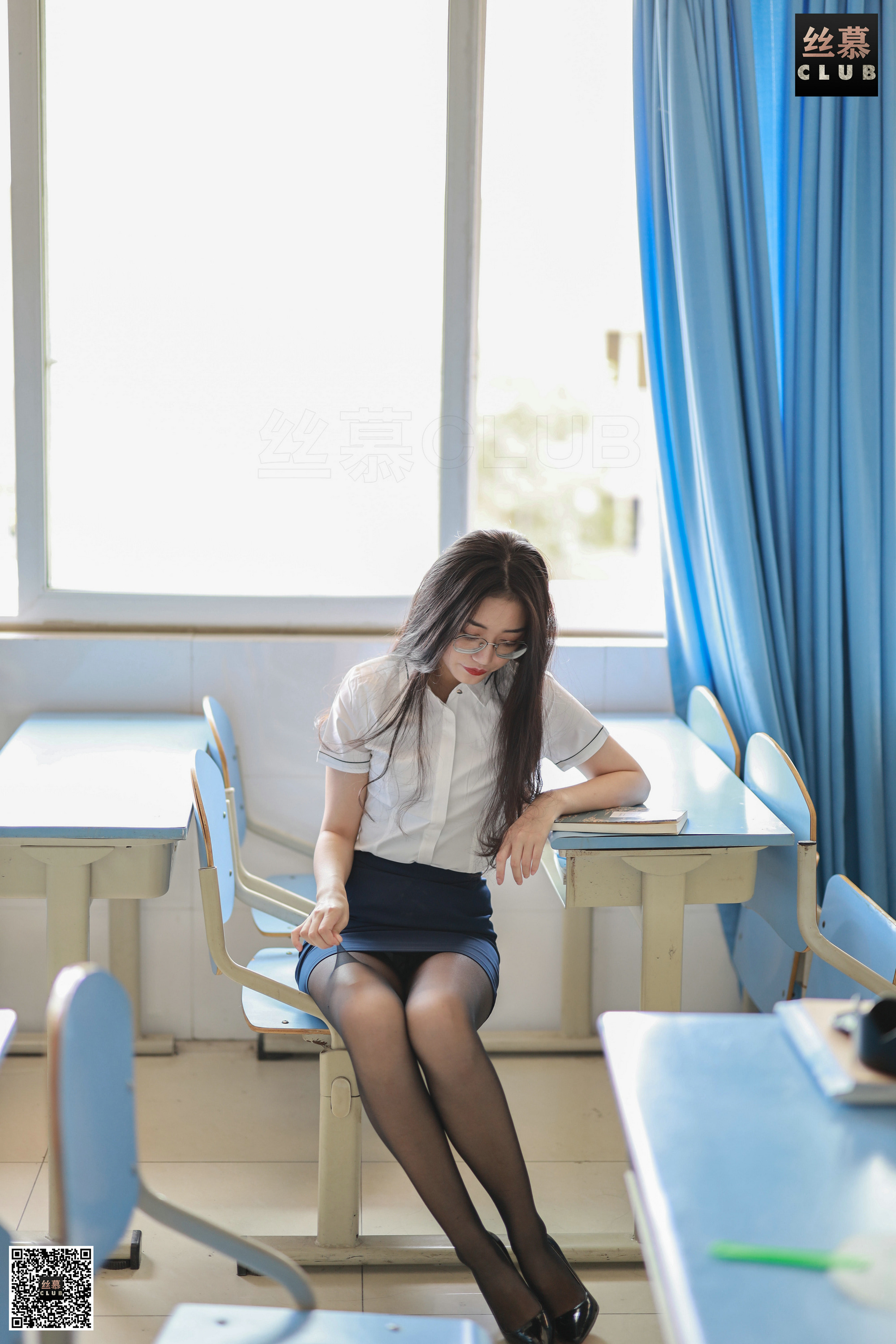 丝慕写真 SM083 双双 – 梦想女教师