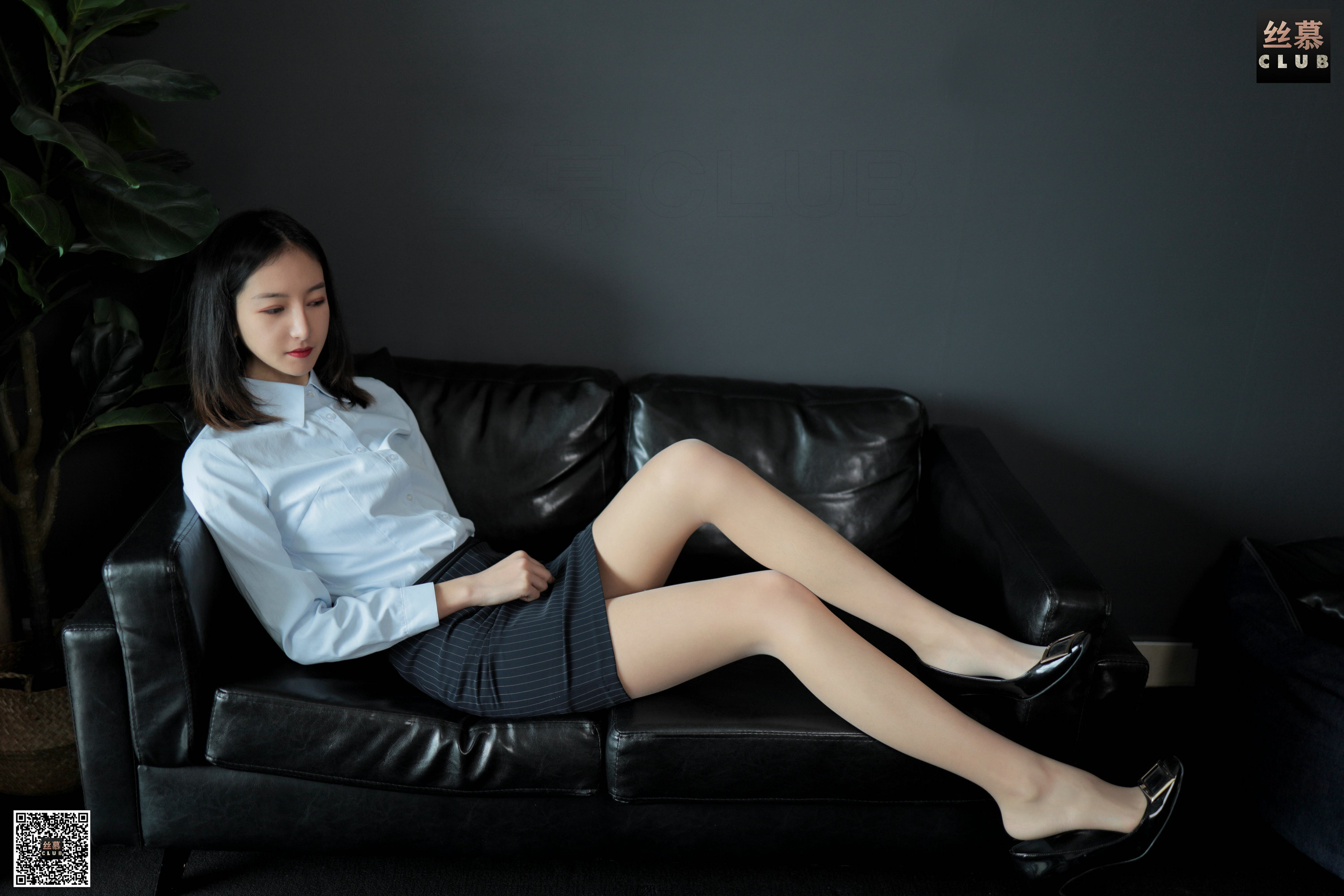 丝慕写真 SM158 新模 – OL上瘾记