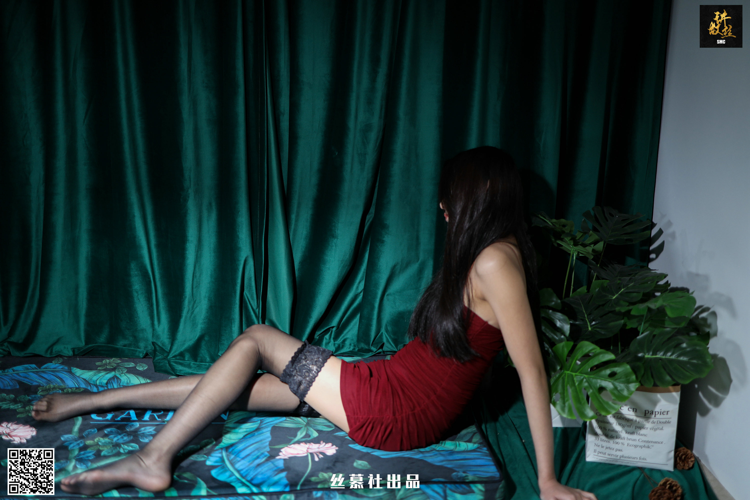 丝慕写真 特写集TX11 诗晴 – 高筒“欲”计划