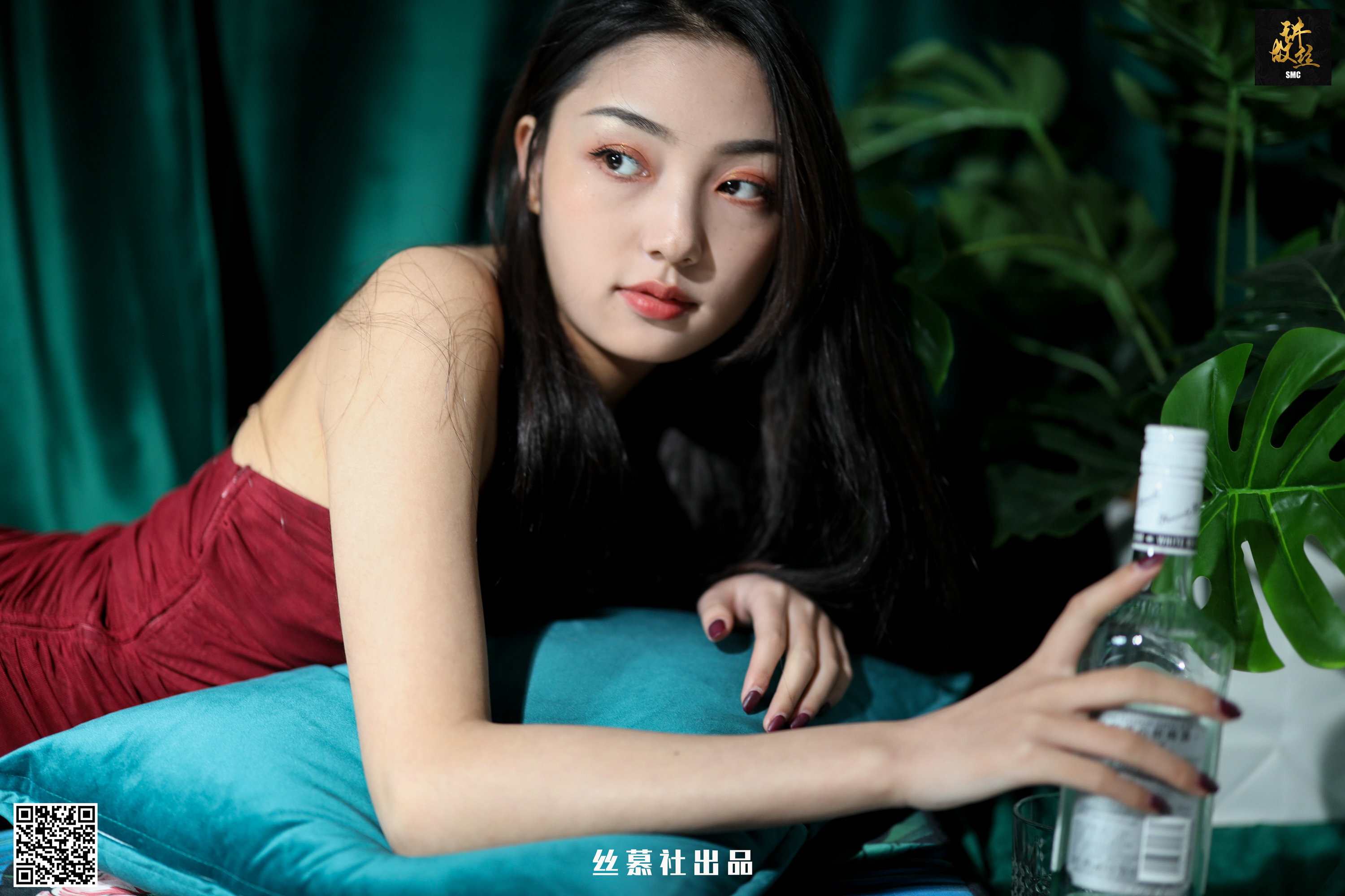 丝慕写真 特写集TX11 诗晴 – 高筒“欲”计划