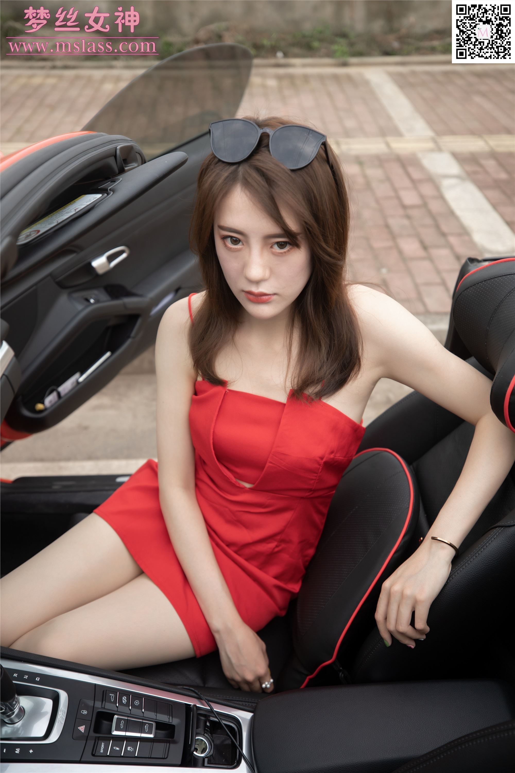 MSLASS梦丝女神 2019-10-21 陈颖儿 车模女神