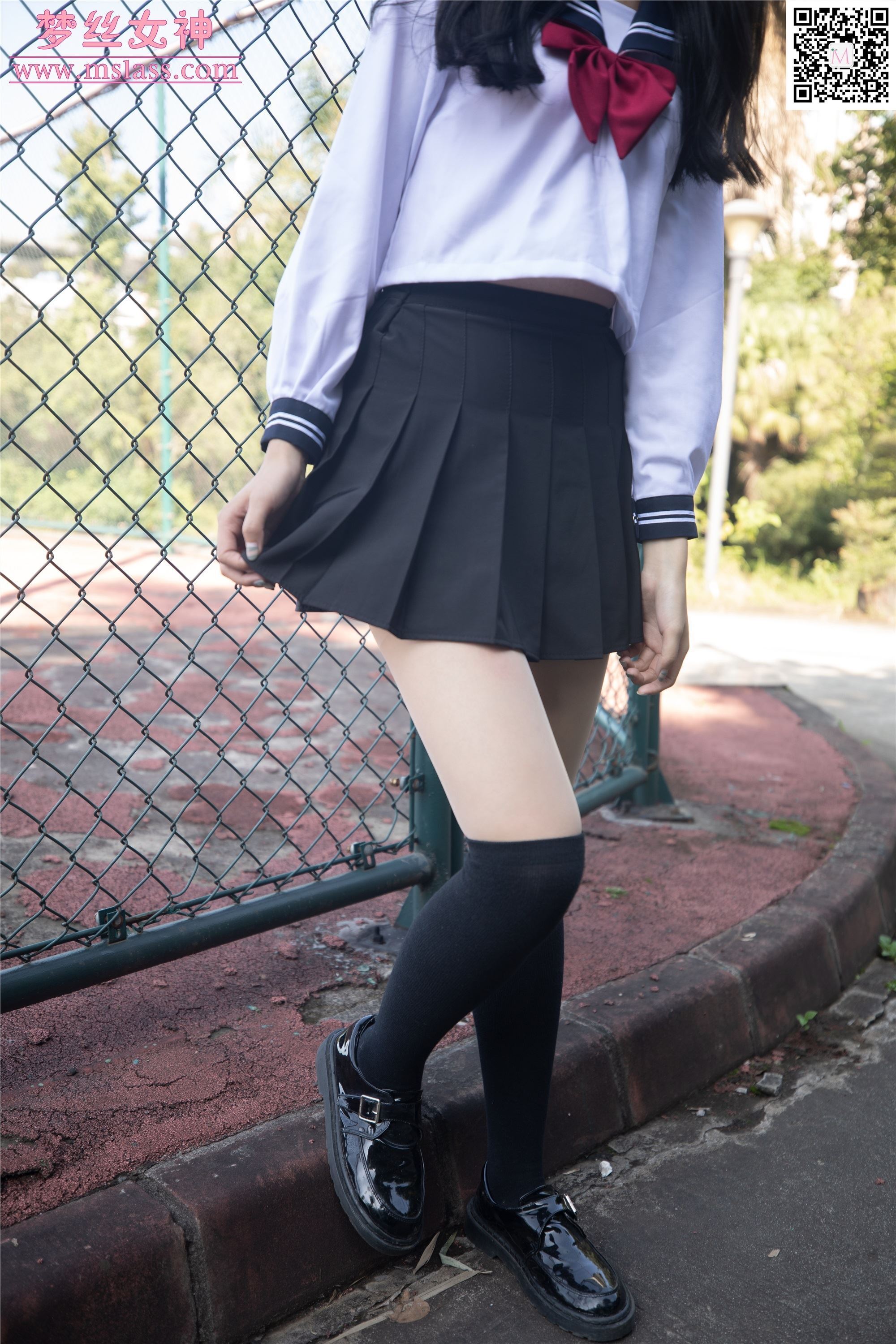 MSLASS梦丝女神 2019-10-28 张芷馨 爱笑的少女