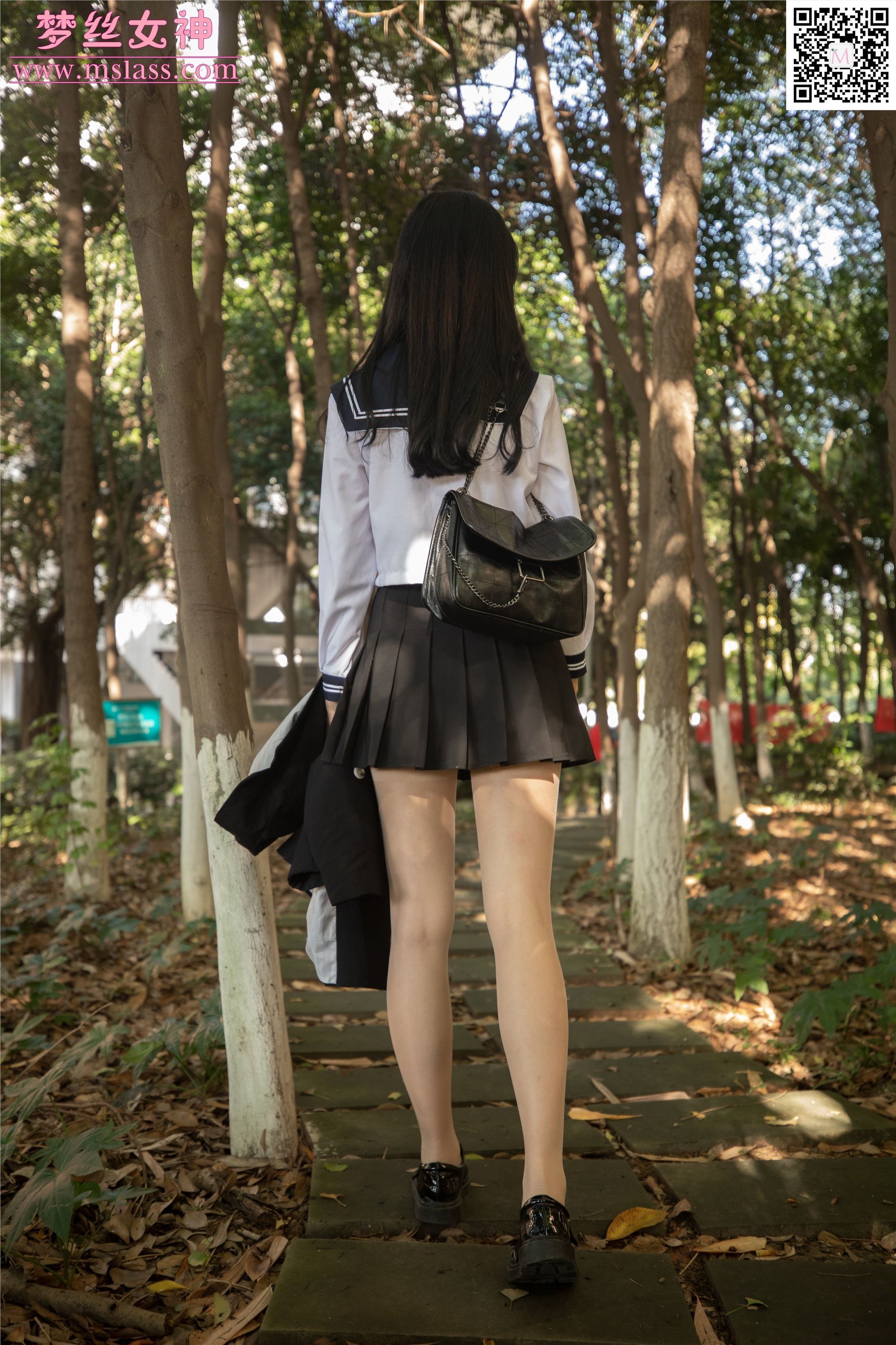 MSLASS梦丝女神 2019-10-28 张芷馨 爱笑的少女