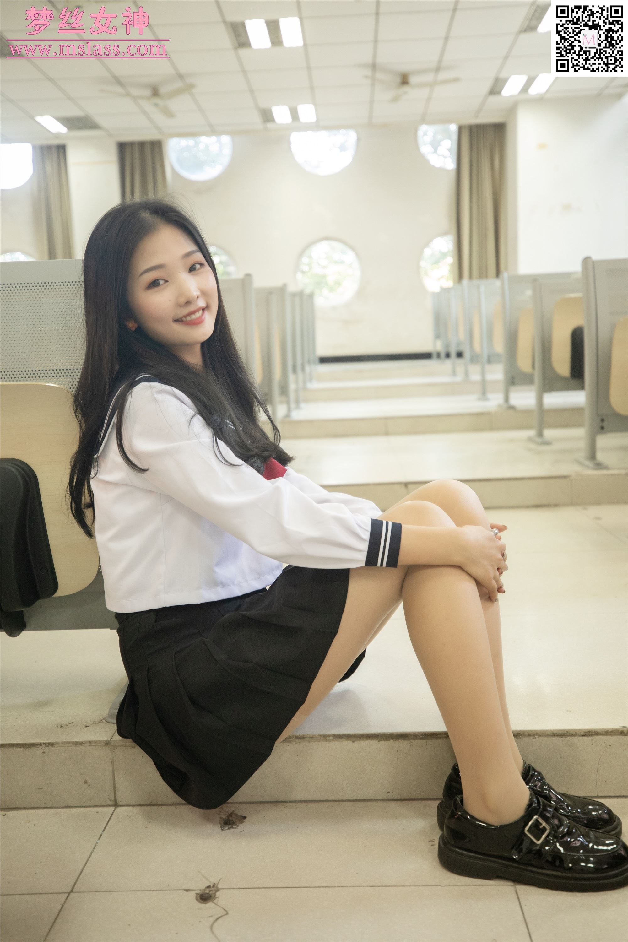 MSLASS梦丝女神 2019-10-28 张芷馨 爱笑的少女