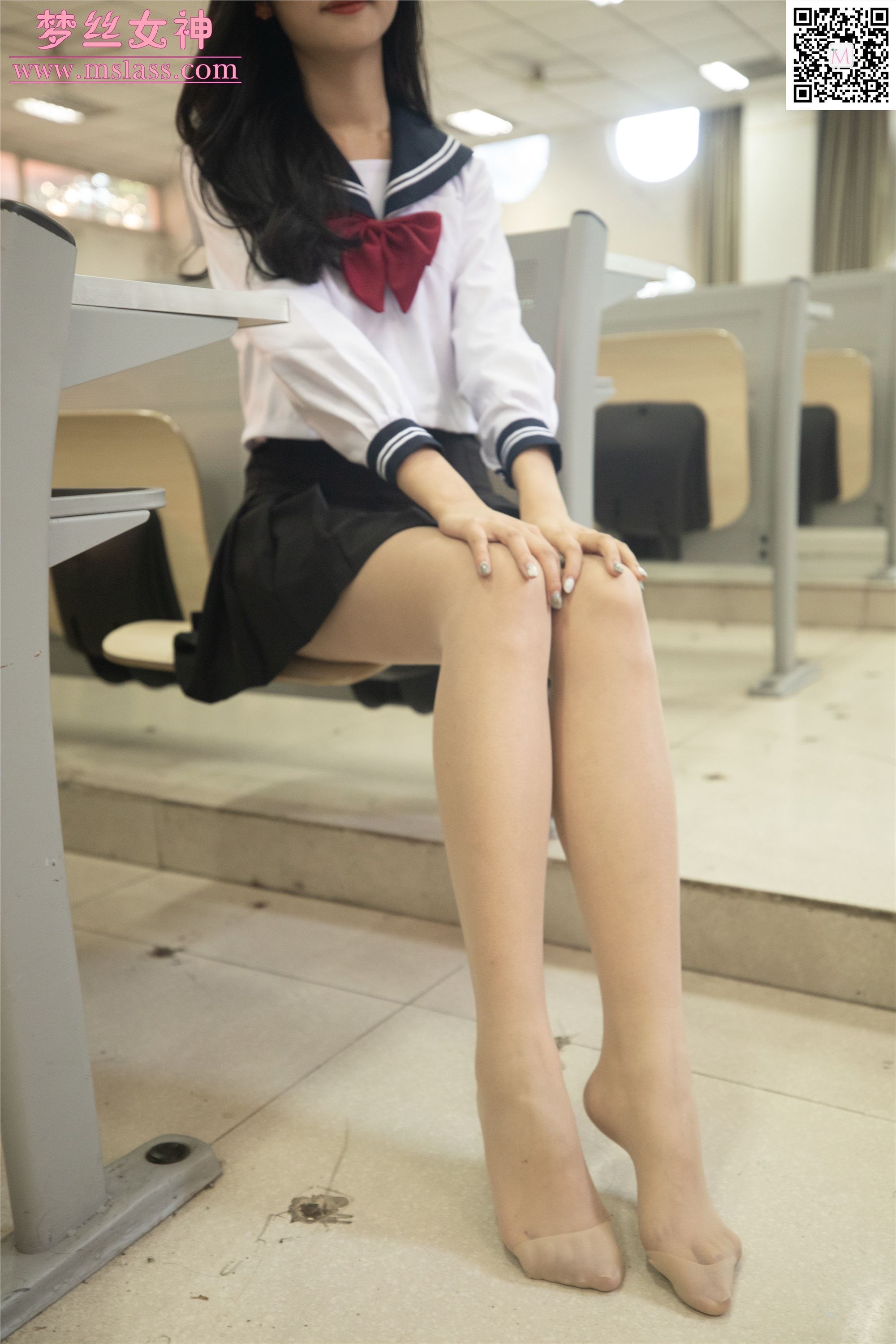 MSLASS梦丝女神 2019-10-28 张芷馨 爱笑的少女