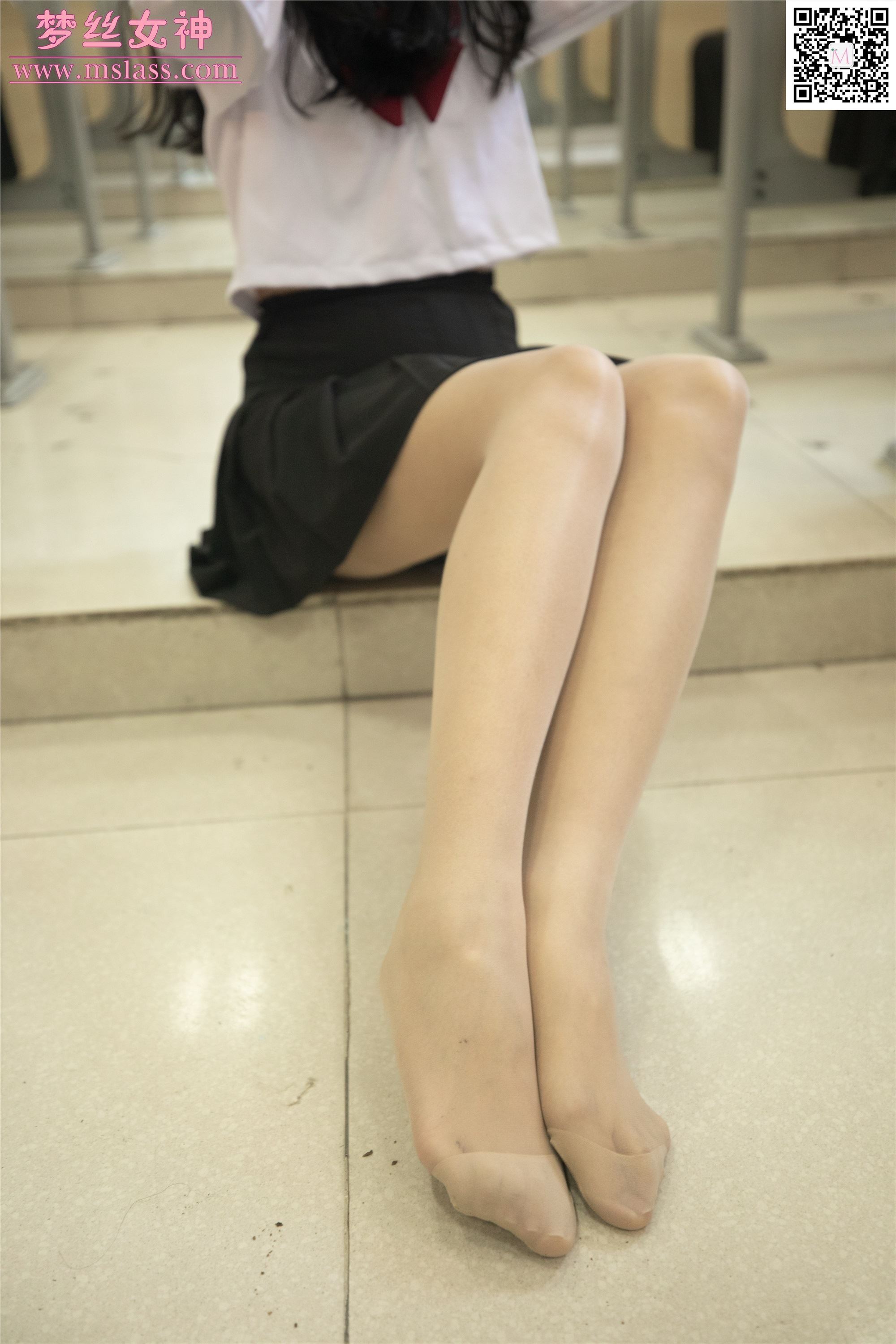 MSLASS梦丝女神 2019-10-28 张芷馨 爱笑的少女