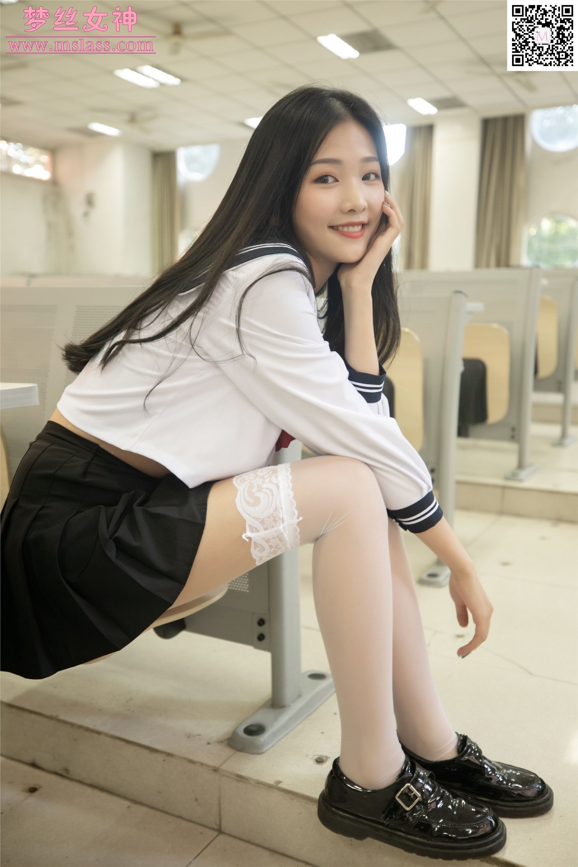 MSLASS梦丝女神 2019-10-28 张芷馨 爱笑的少女