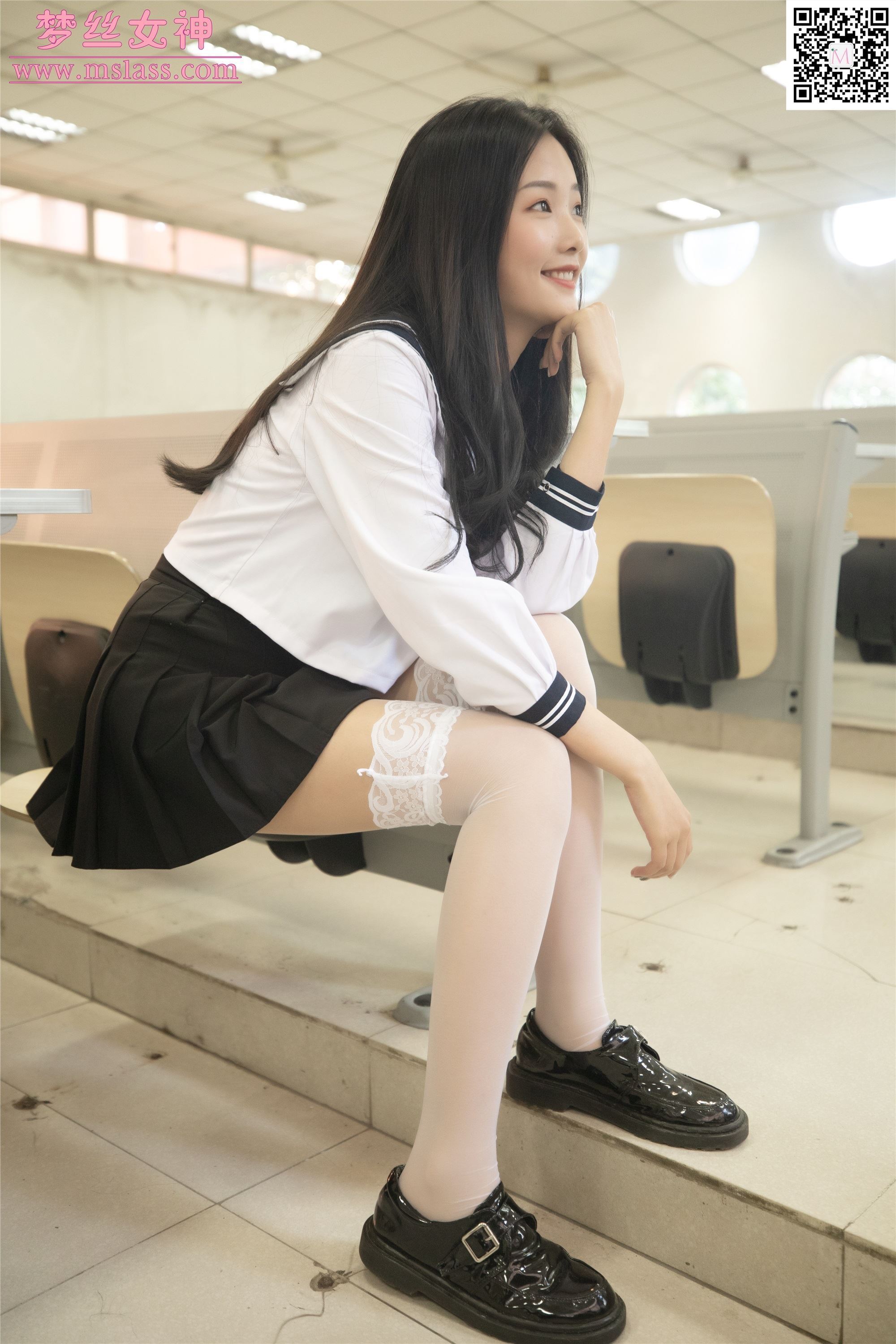 MSLASS梦丝女神 2019-10-28 张芷馨 爱笑的少女