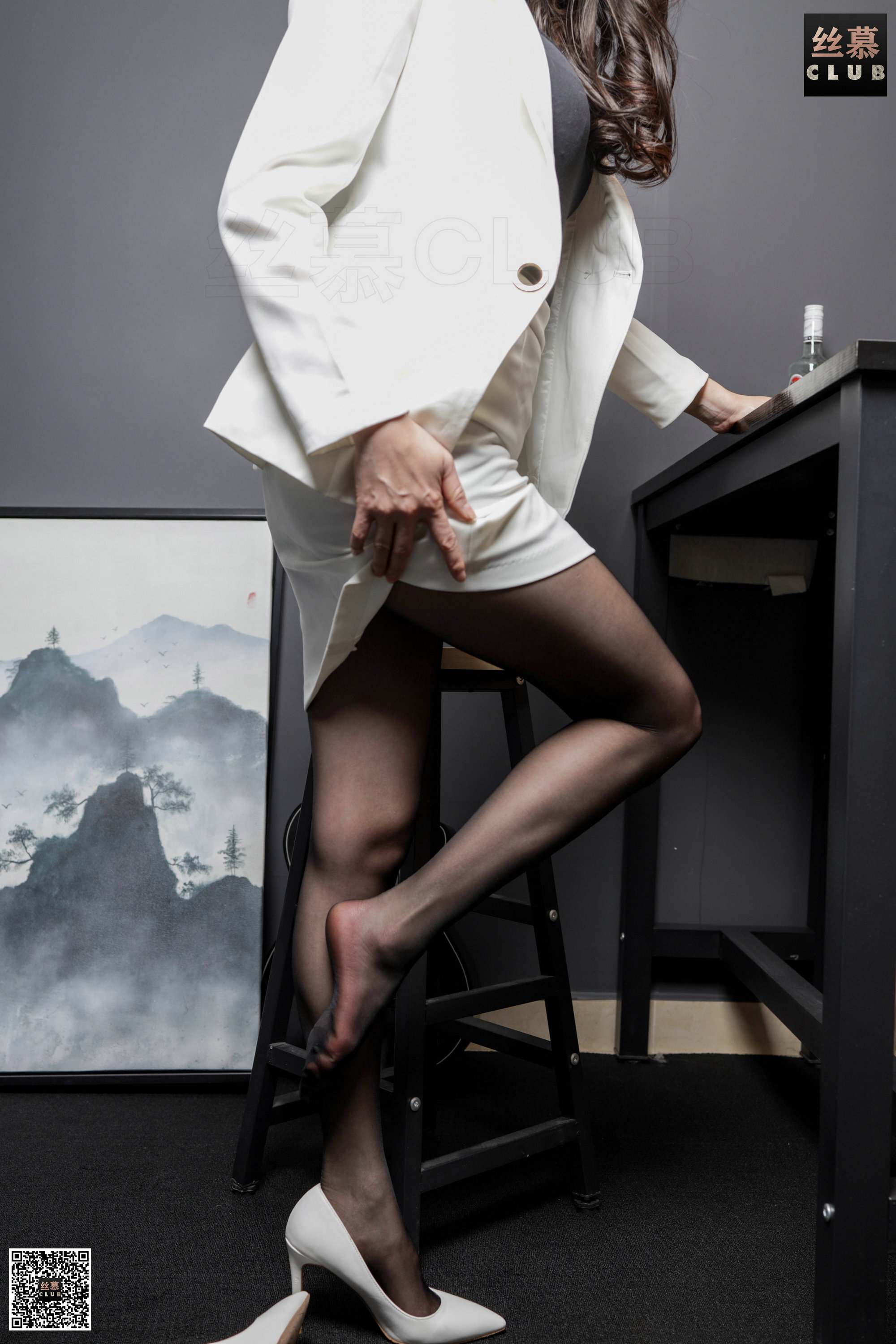 丝慕写真 SM160 花姐 – 白领的品酒体验