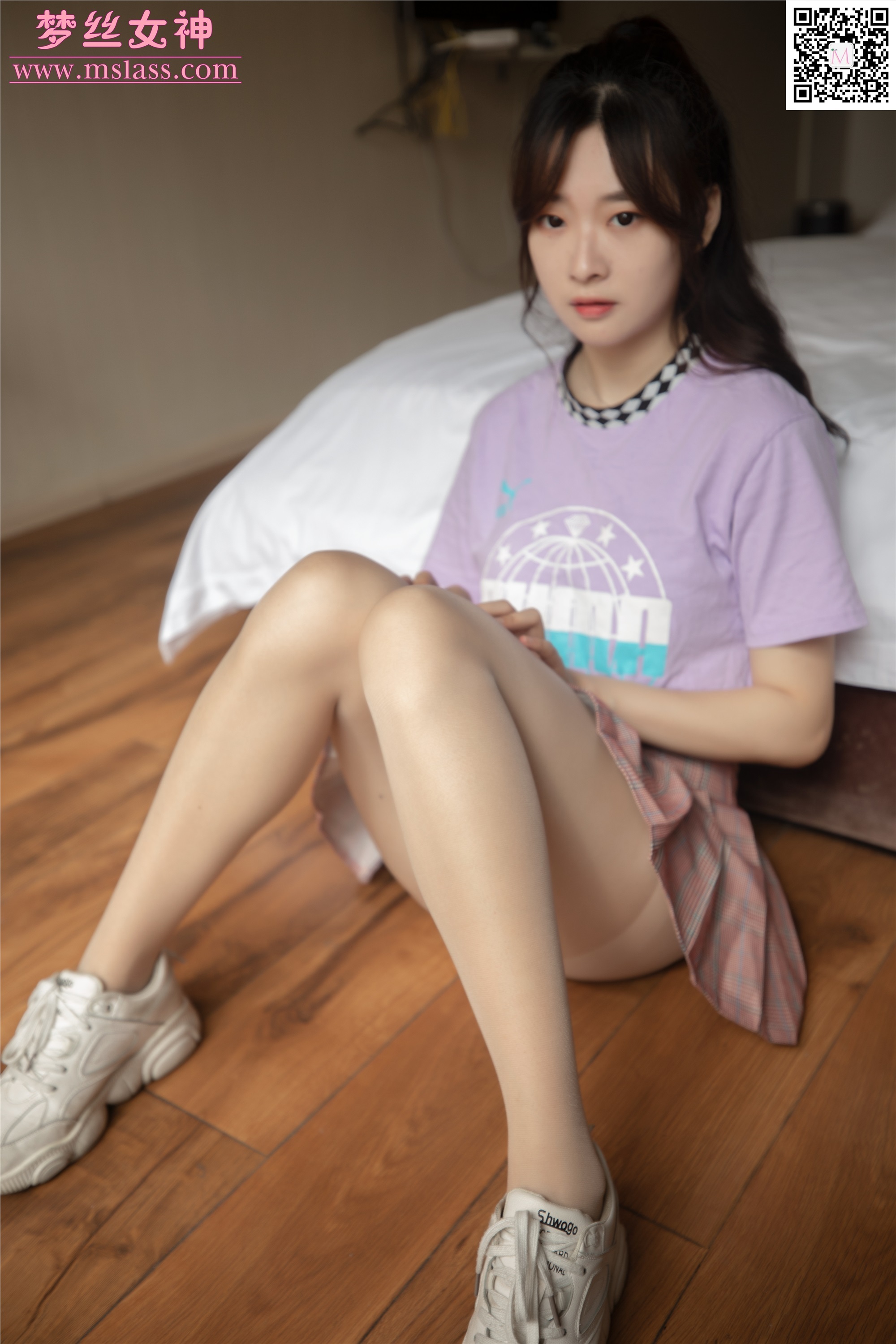 MSLASS梦丝女神2019.11.05 NO.060 《刘佳 笔直的丝袜腿》