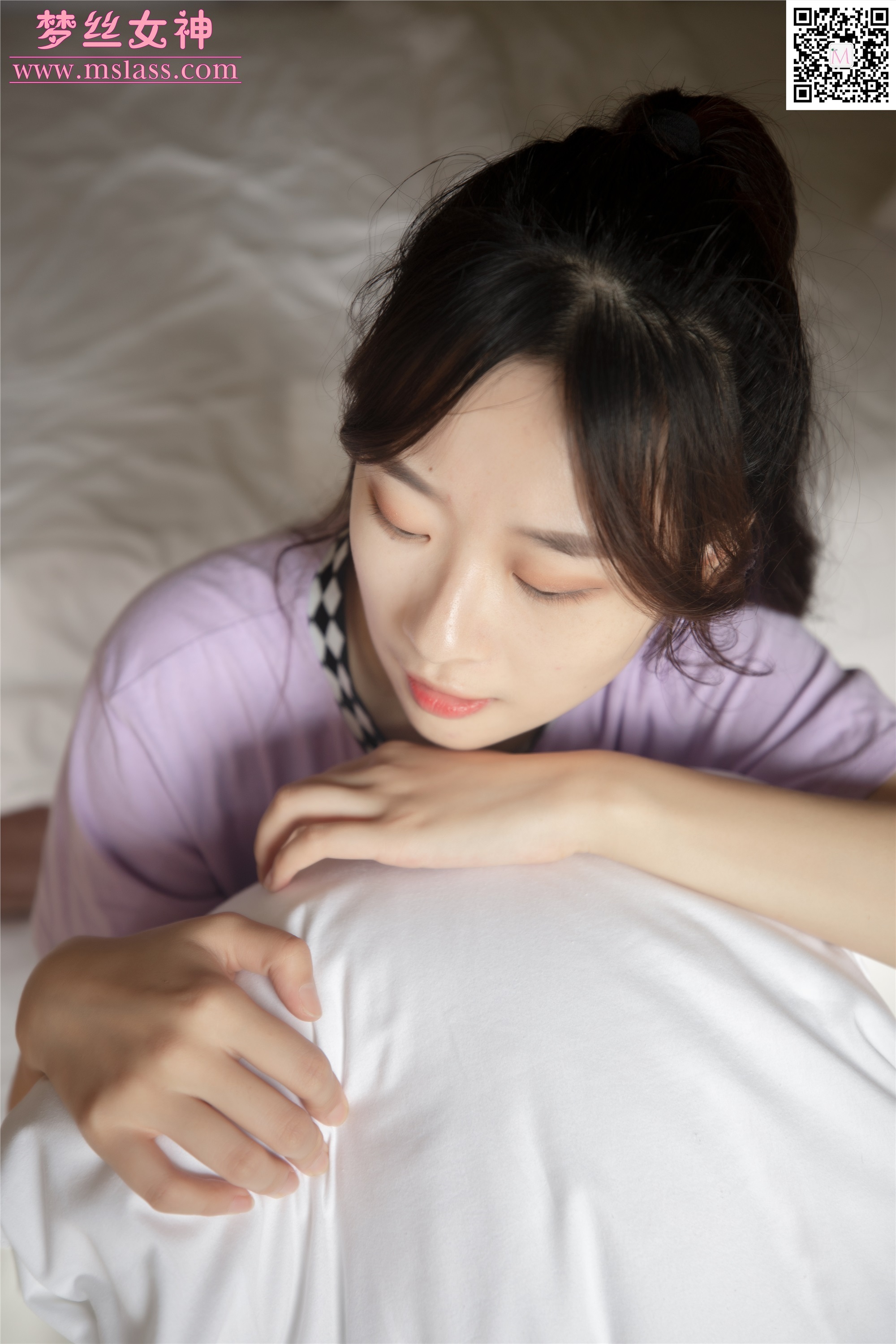 MSLASS梦丝女神2019.11.05 NO.060 《刘佳 笔直的丝袜腿》