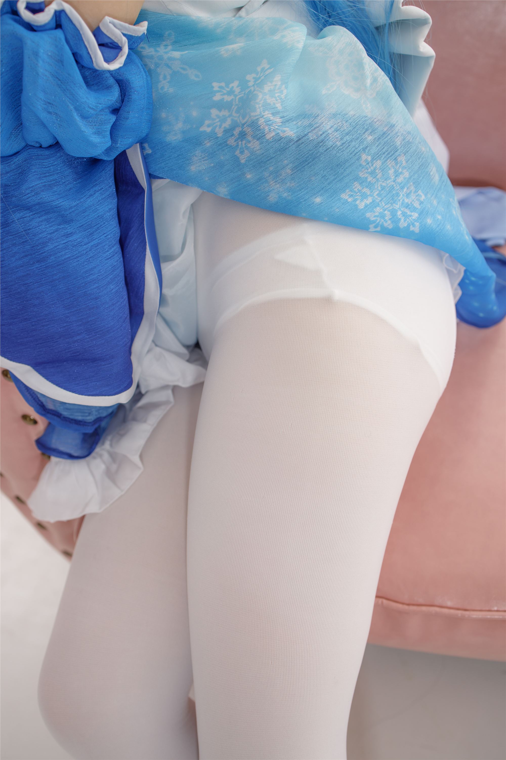 森萝财团萝莉丝足写真 JKFUN-023 雪晴 300D白丝珂朵莉