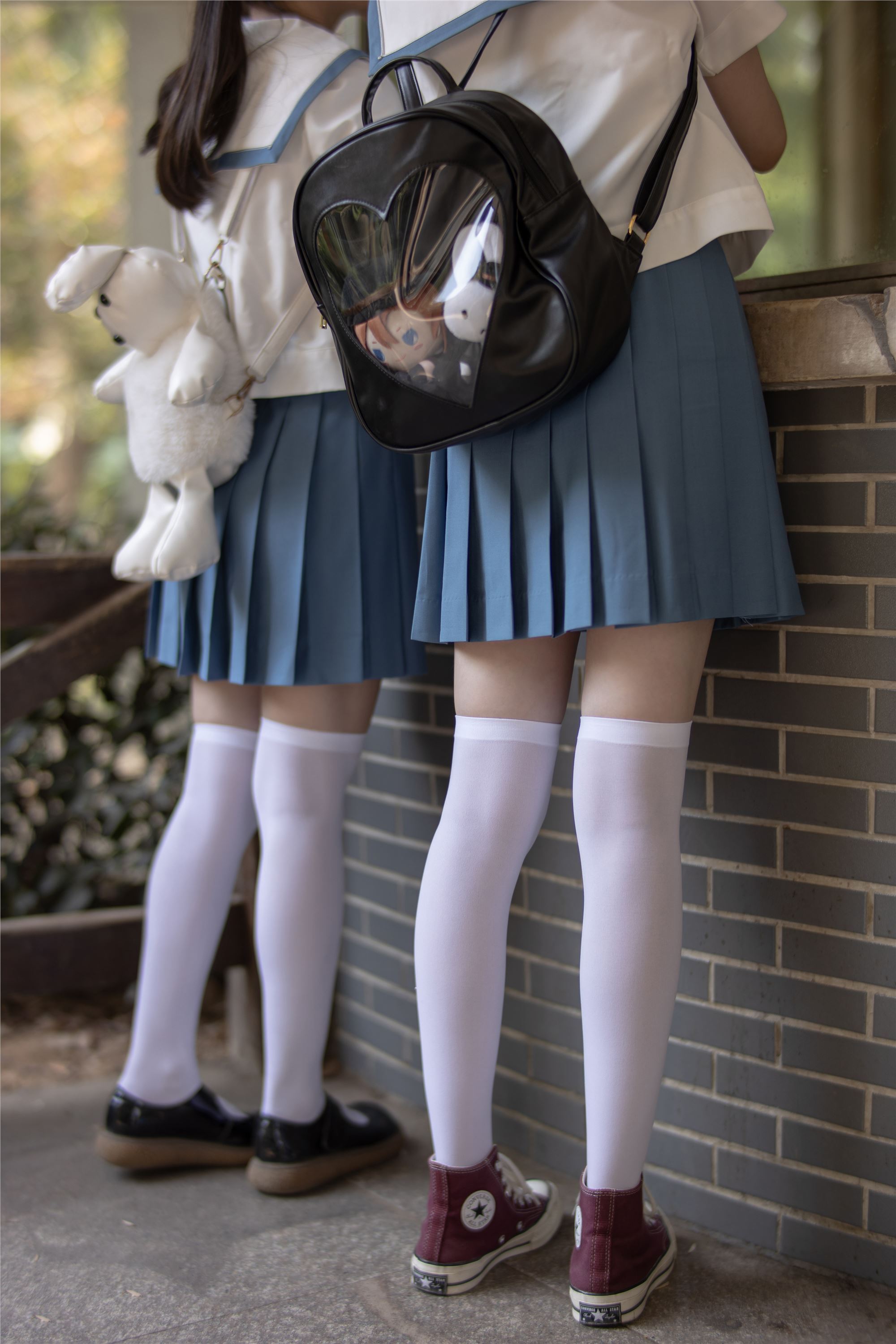 森萝财团萝莉丝足写真 JKFUN-025 Aika 默陌