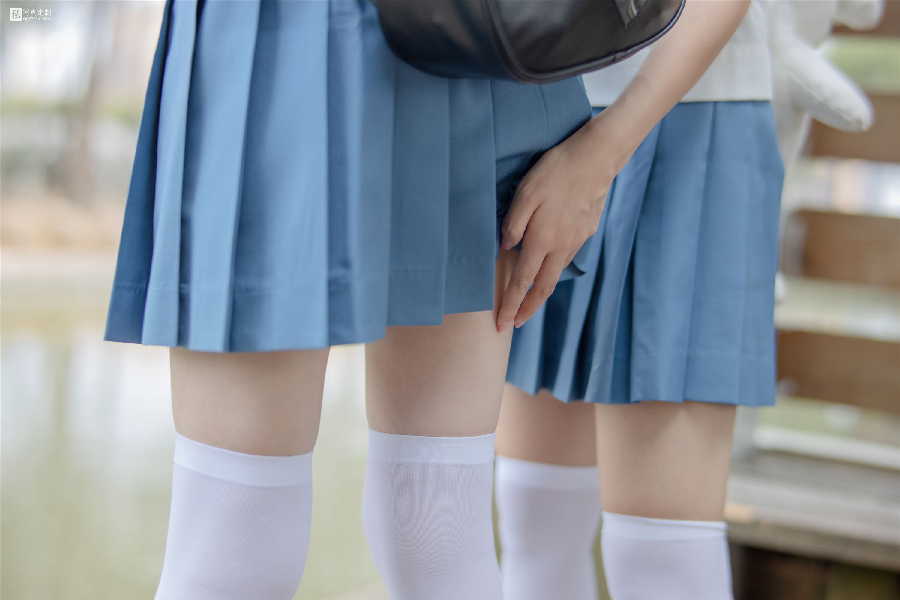 森萝财团萝莉丝足写真 JKFUN-025 Aika 默陌