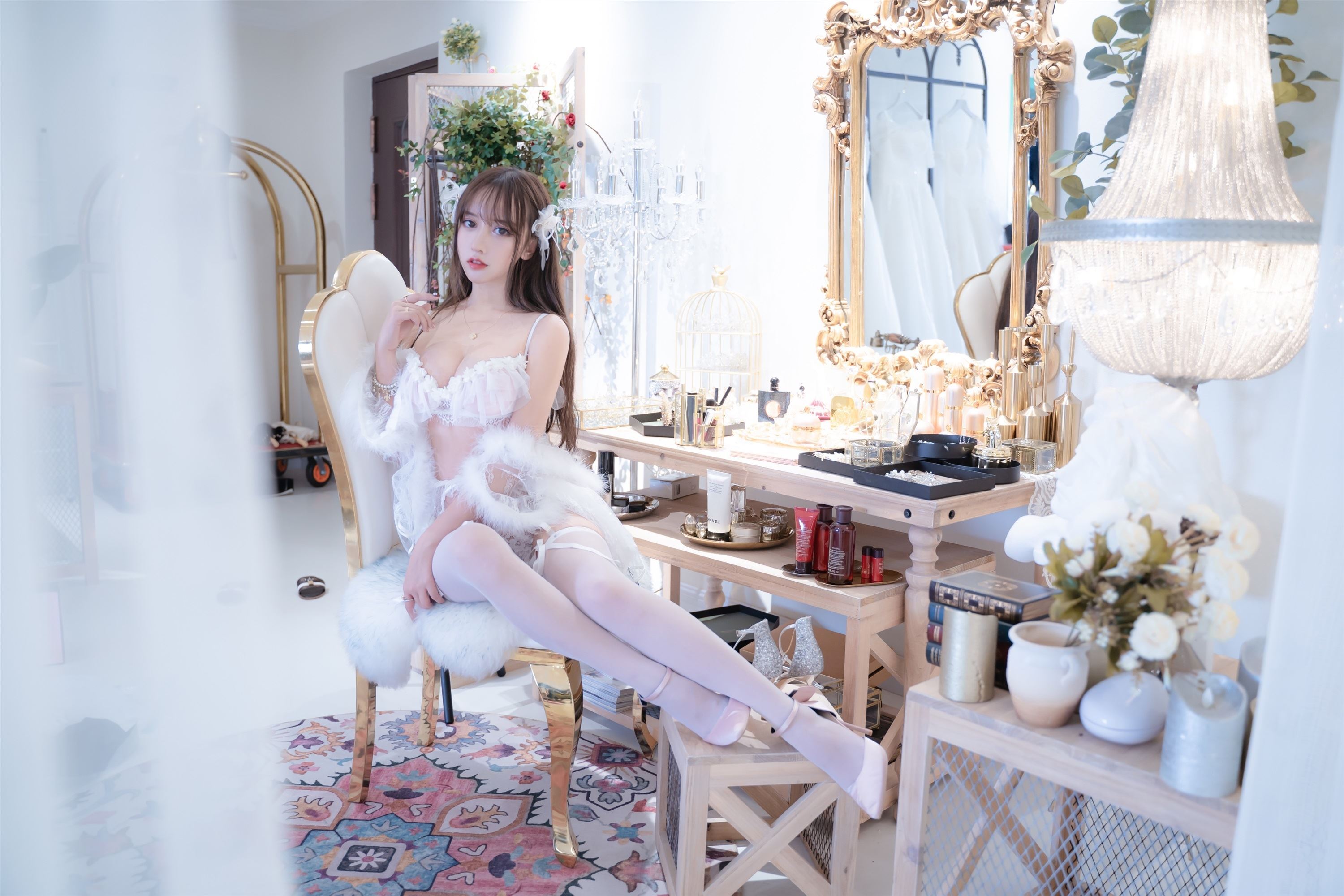 过期米线喵喵 – 天使与魔鬼