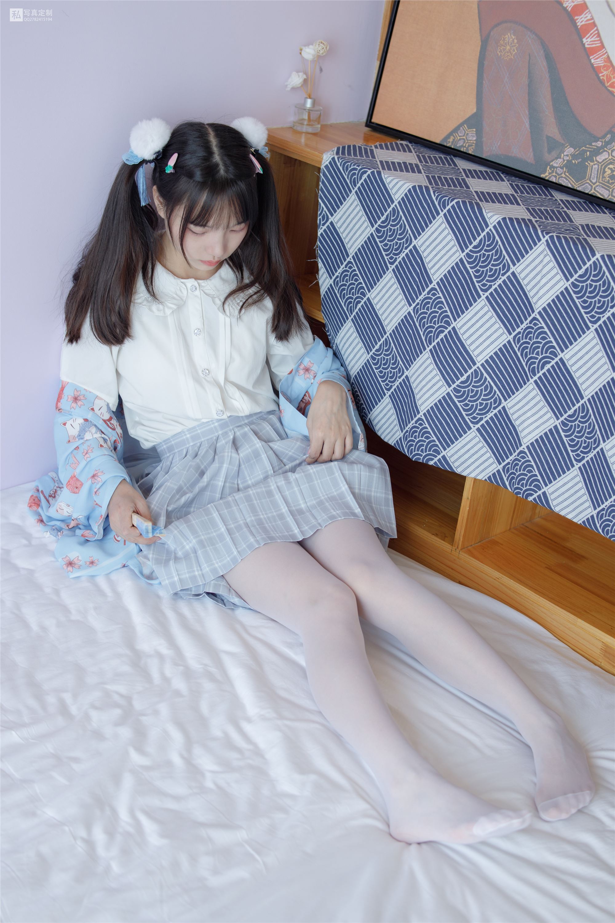 森萝财团萝莉丝足写真 JKFUN-027 默陌 15D白丝花里胡哨的民宿