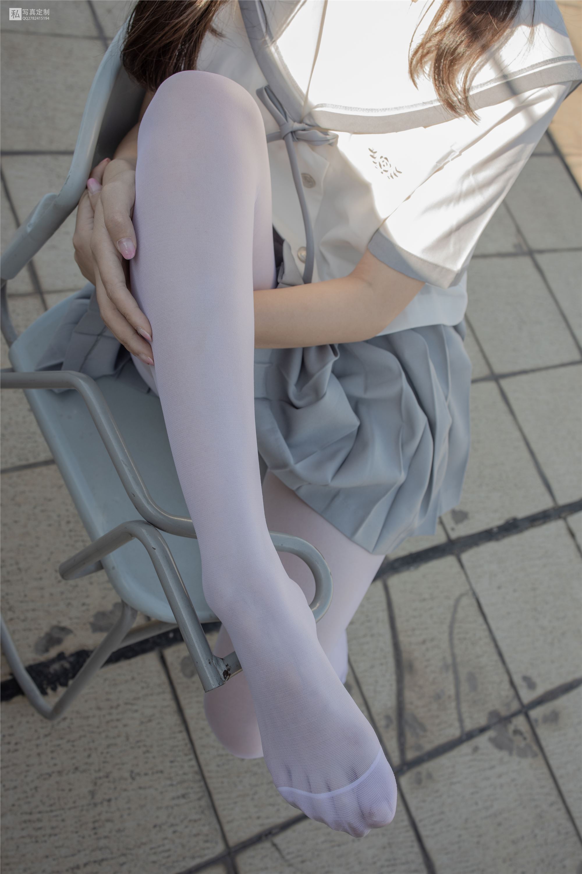 森萝财团萝莉丝足写真 JKFUN-028 默陌 15D白丝抑郁湖边与绝望天台