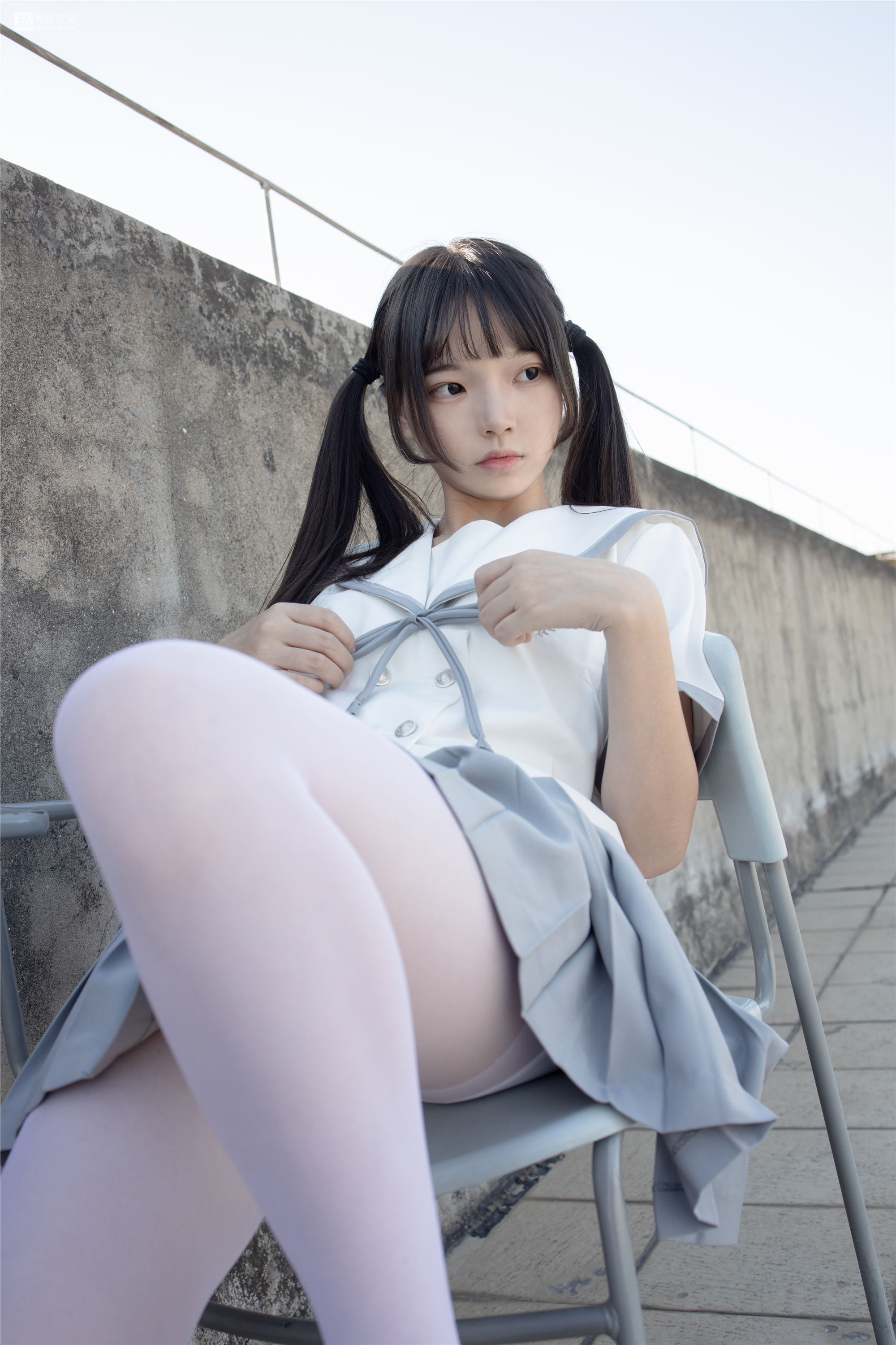 森萝财团萝莉丝足写真 JKFUN-028 默陌 15D白丝抑郁湖边与绝望天台