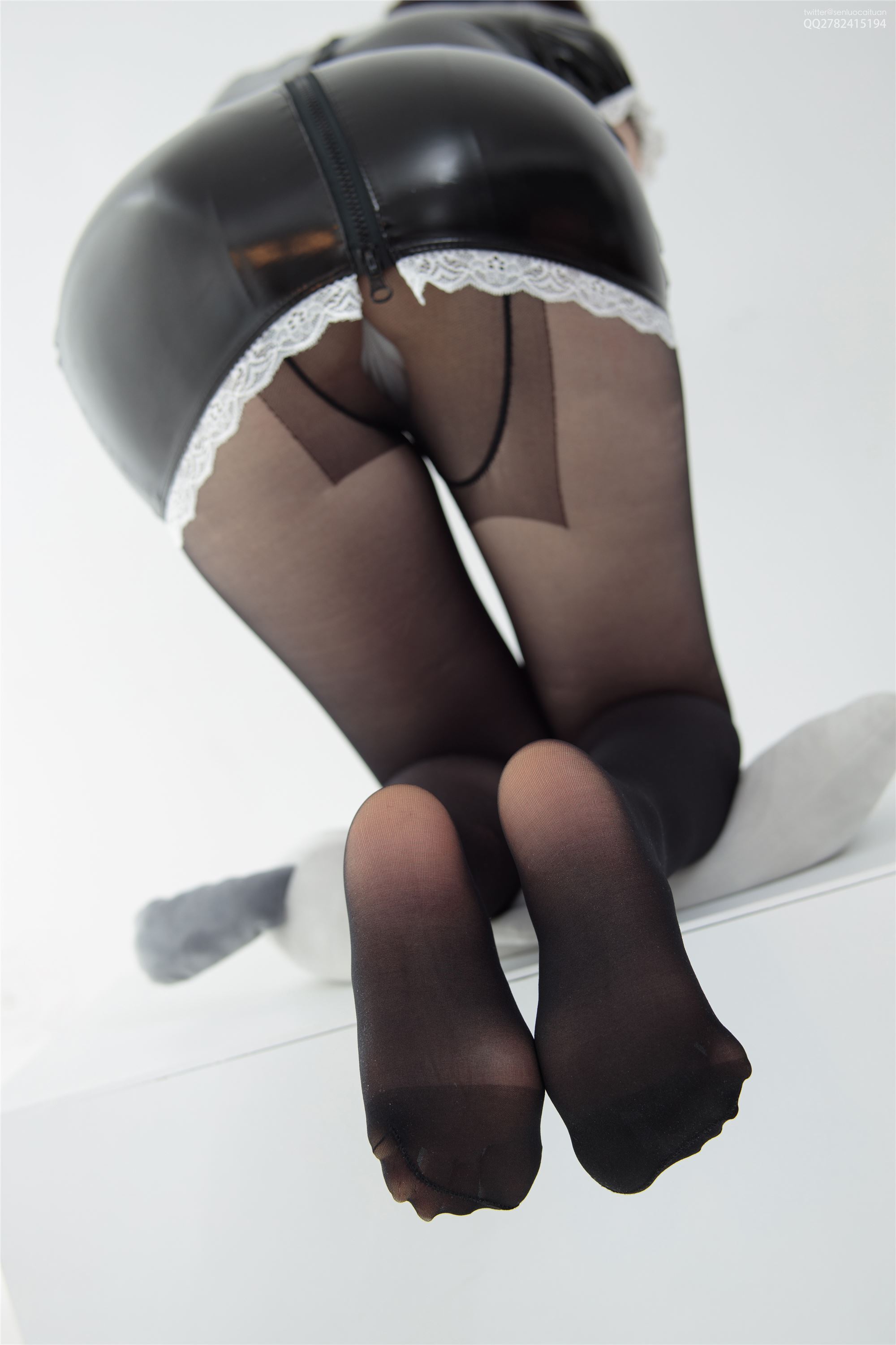 森萝财团萝莉丝足写真 JKFUN-036 15D黑丝南半球