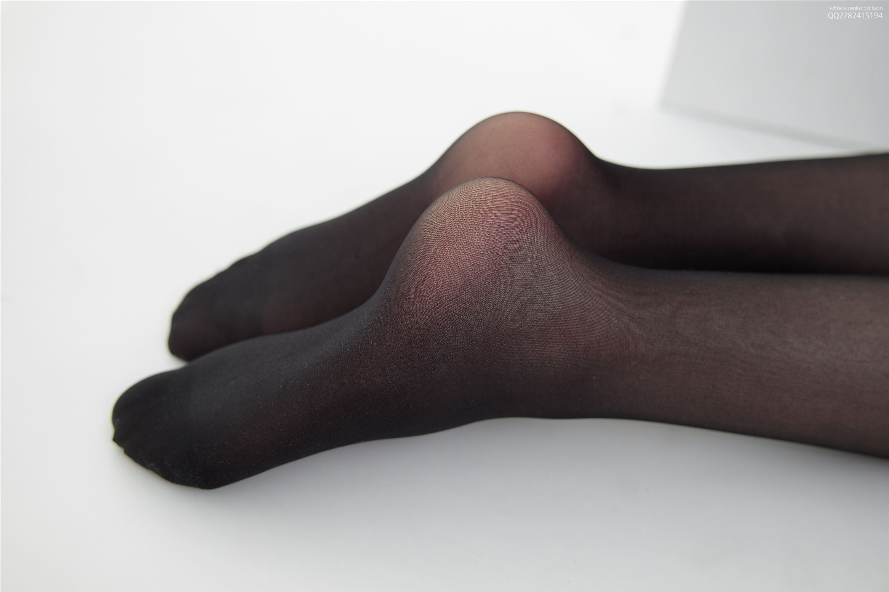 森萝财团萝莉丝足写真 JKFUN-036 15D黑丝南半球