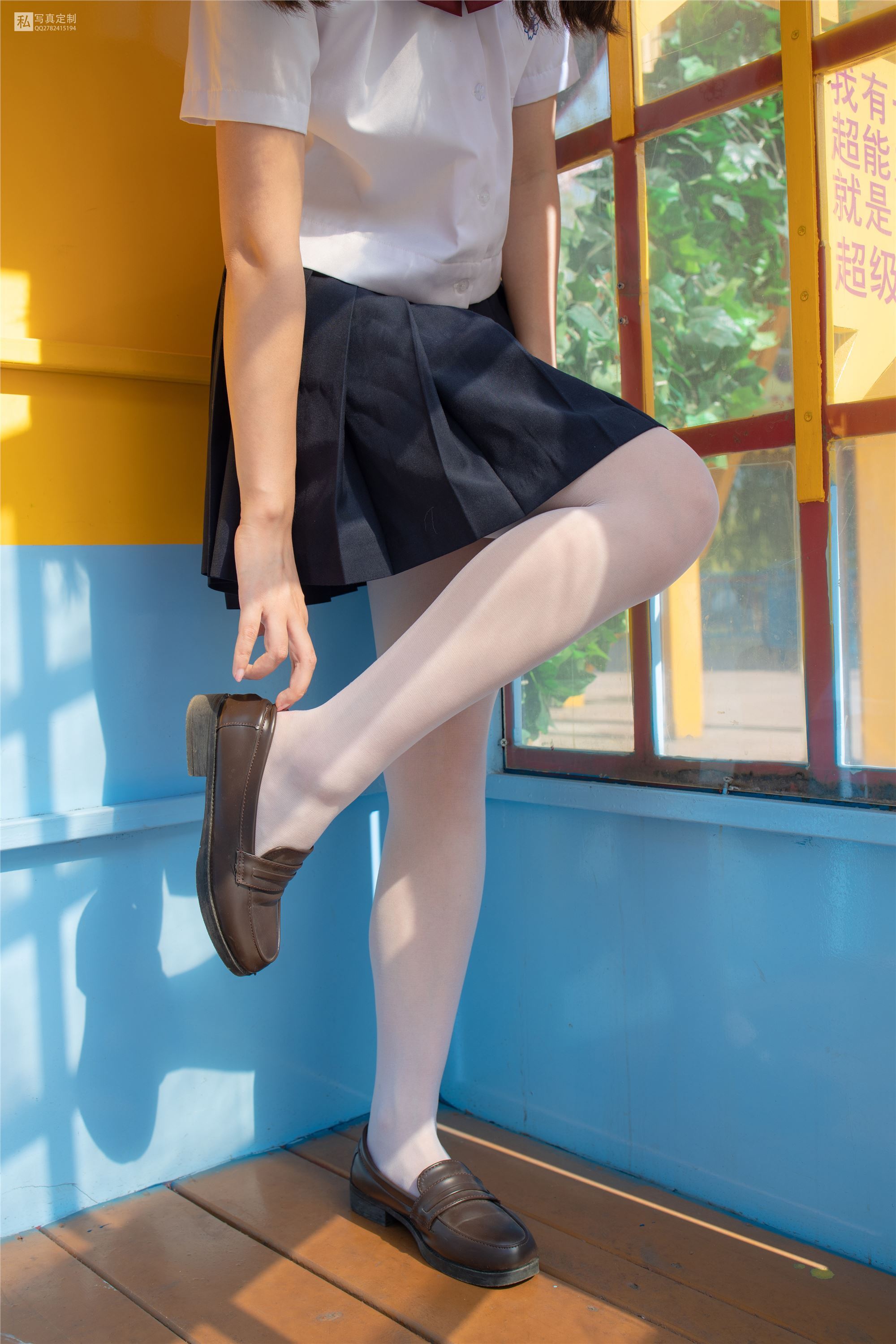 森萝财团萝莉丝足写真 JKFUN-026 默陌