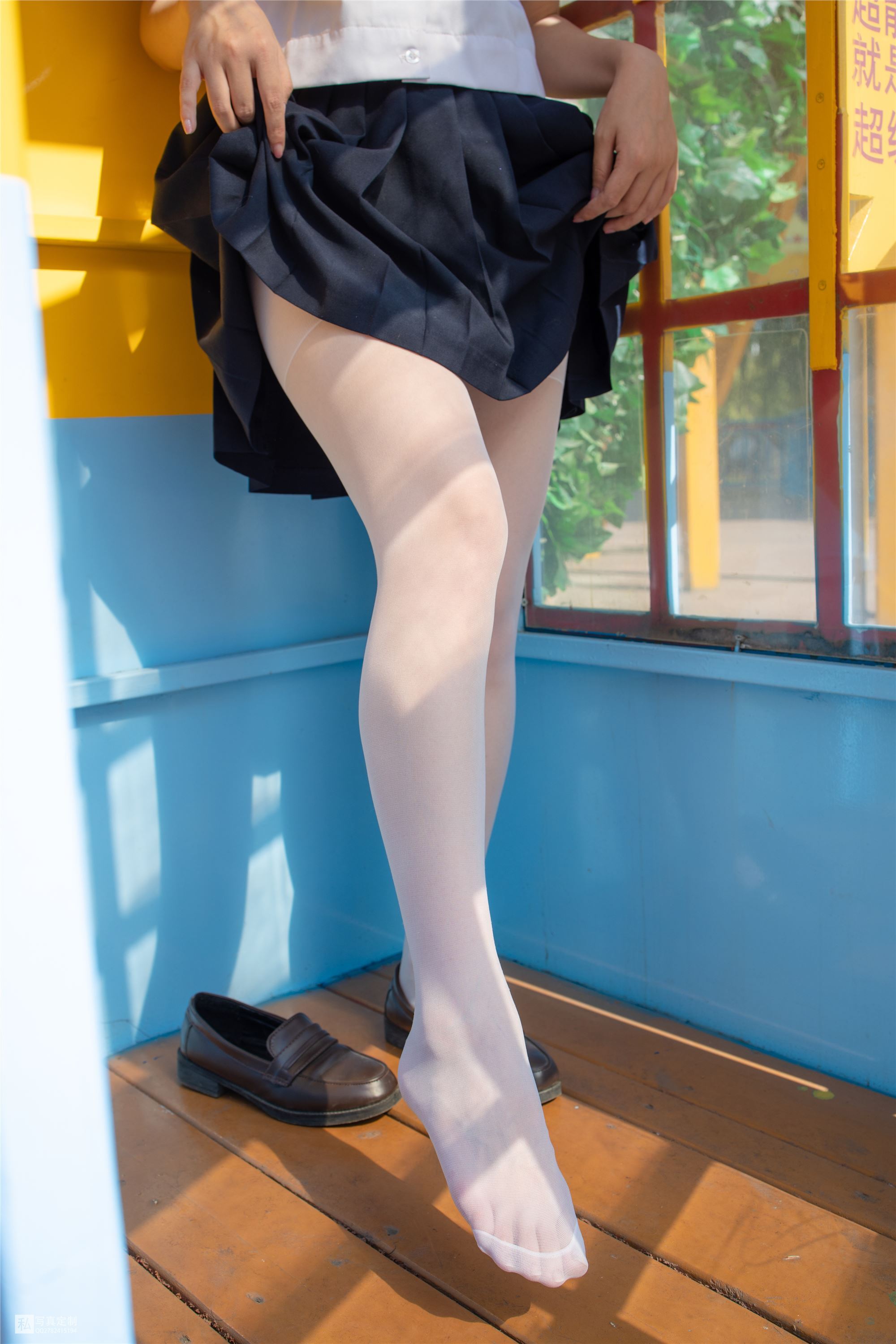 森萝财团萝莉丝足写真 JKFUN-026 默陌