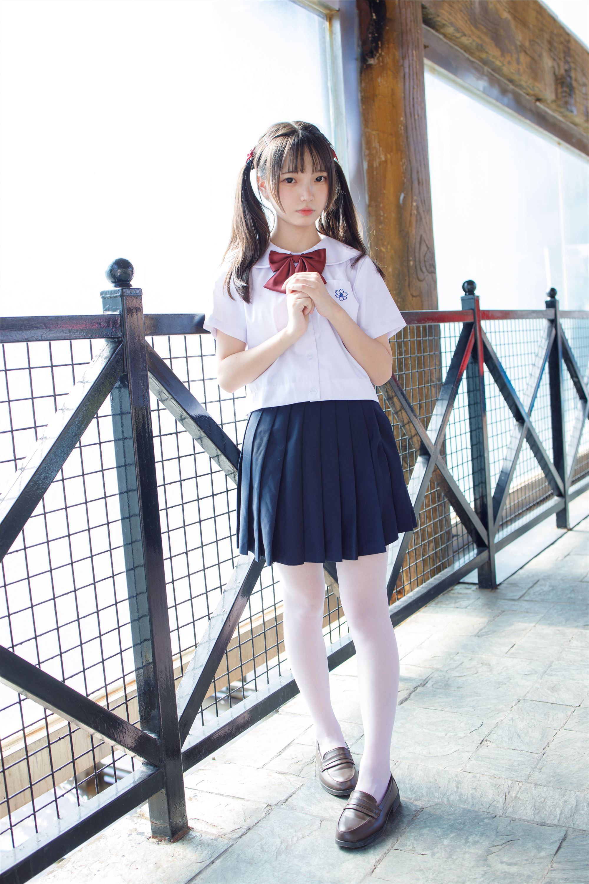 森萝财团萝莉丝足写真 JKFUN-026 默陌