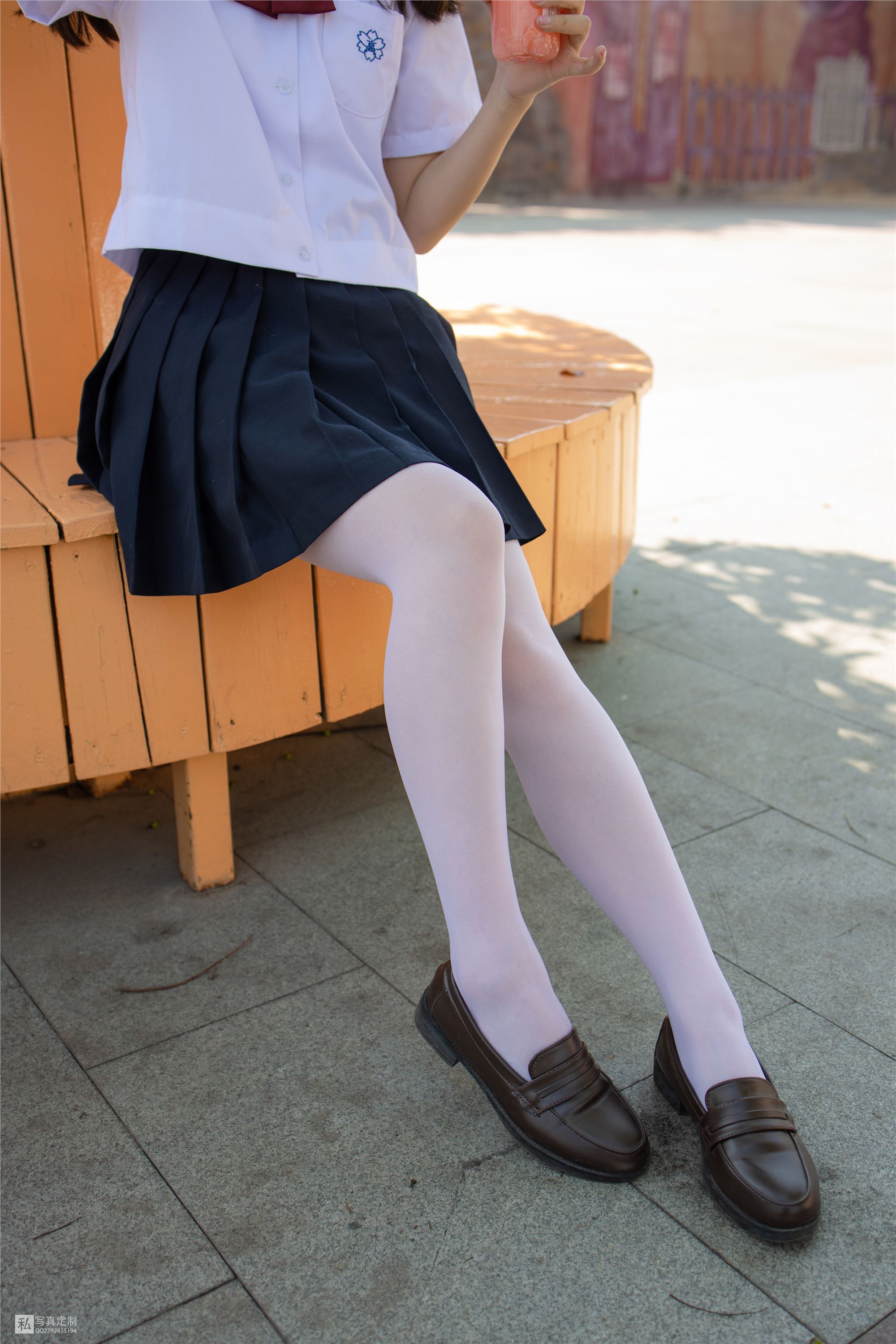 森萝财团萝莉丝足写真 JKFUN-026 默陌