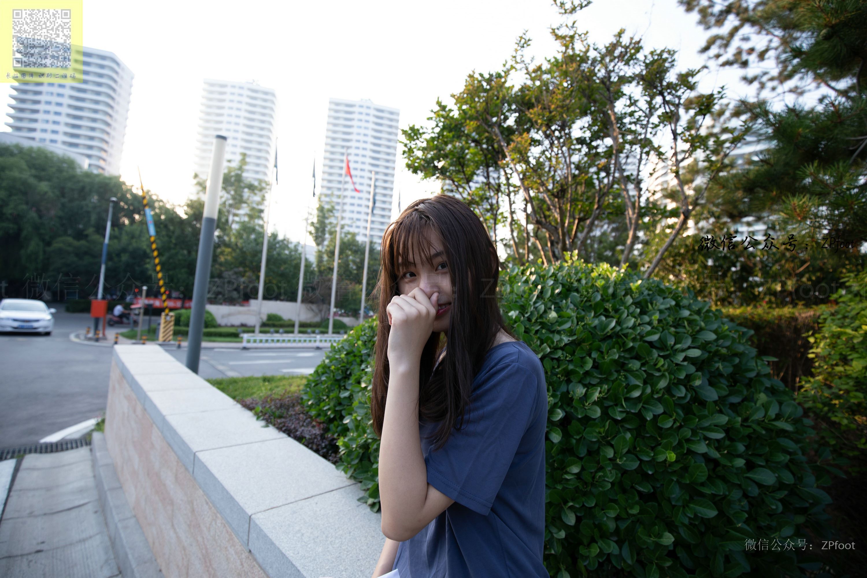 山茶摄影  帆布鞋短丝