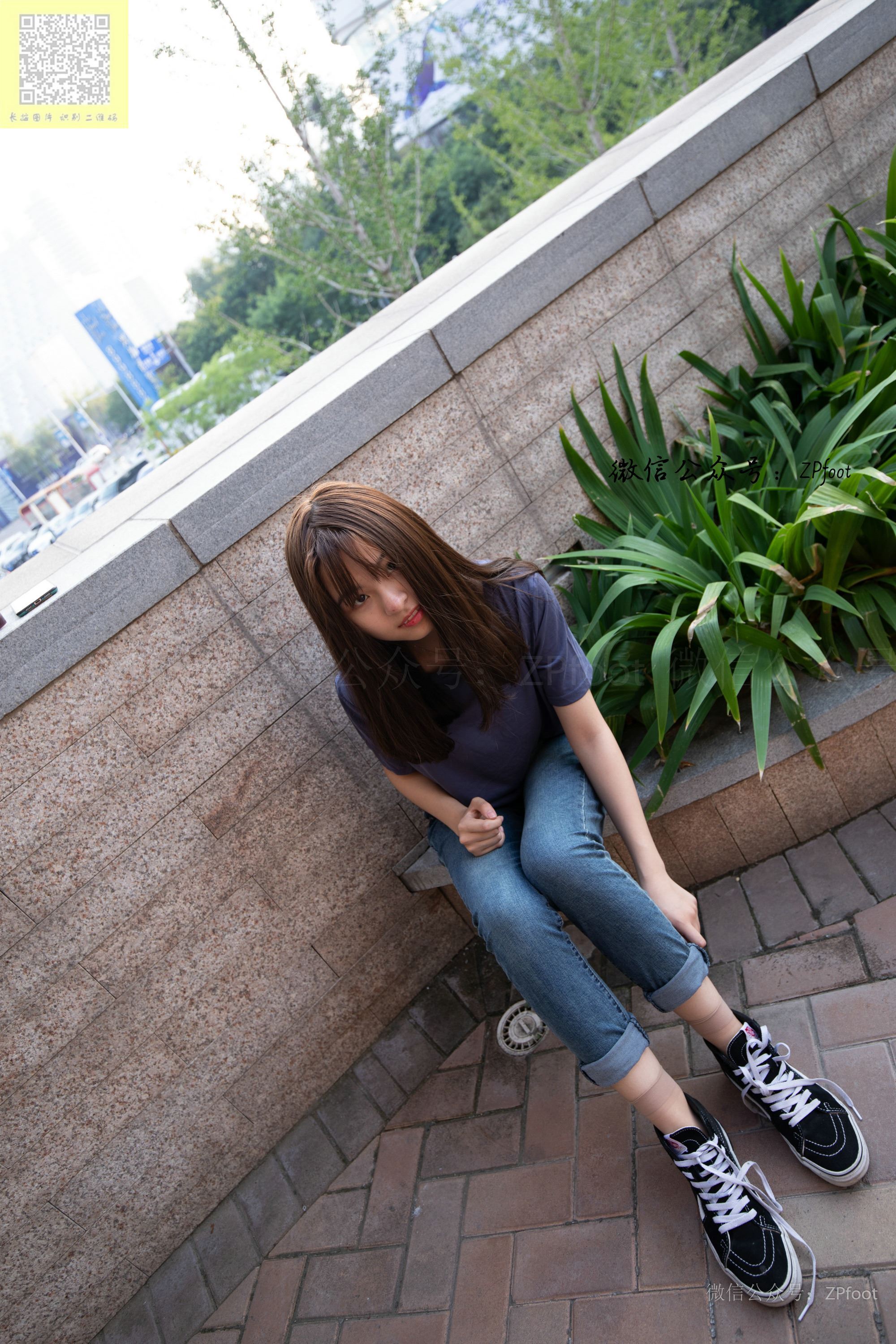 山茶摄影  帆布鞋短丝