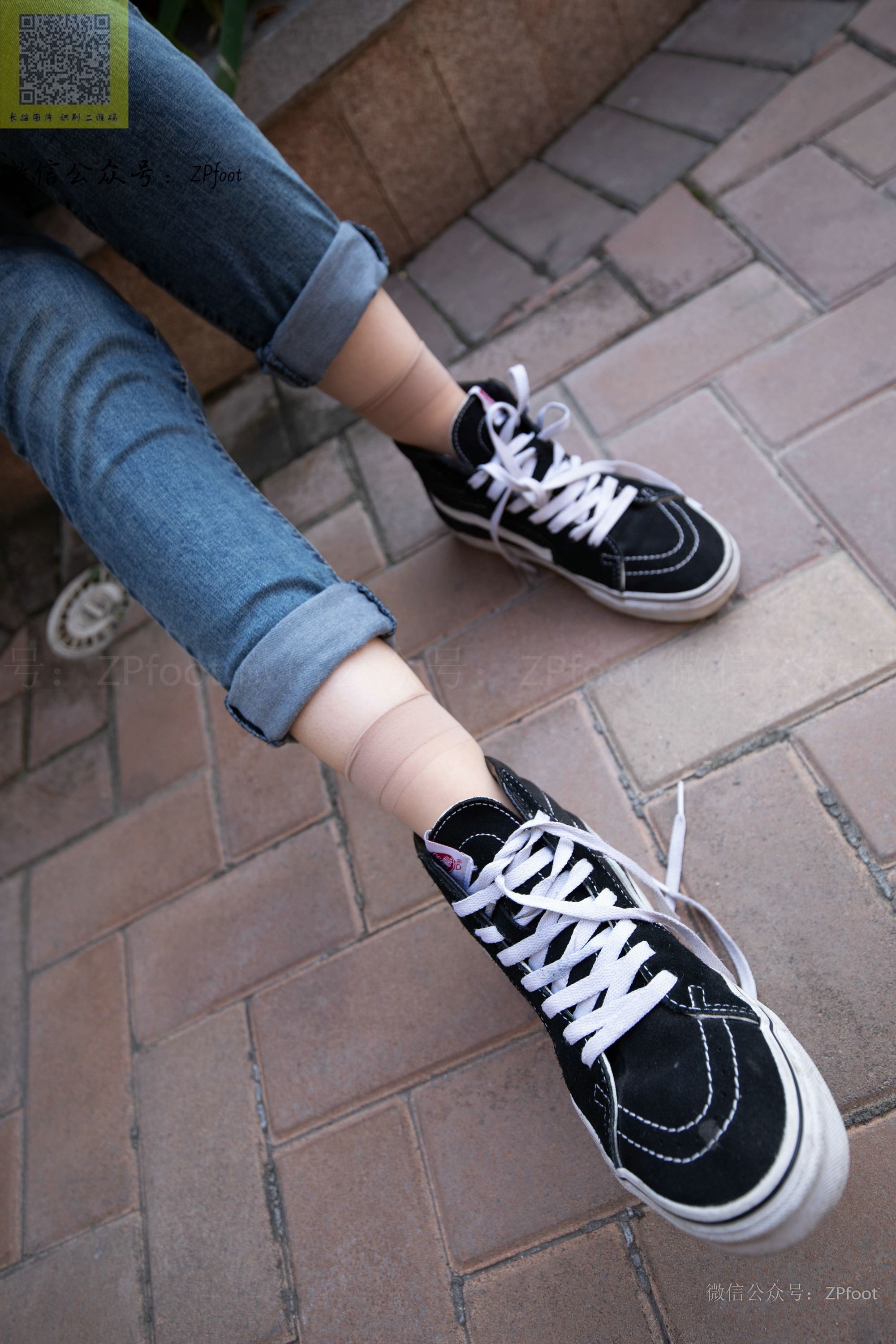 山茶摄影  帆布鞋短丝