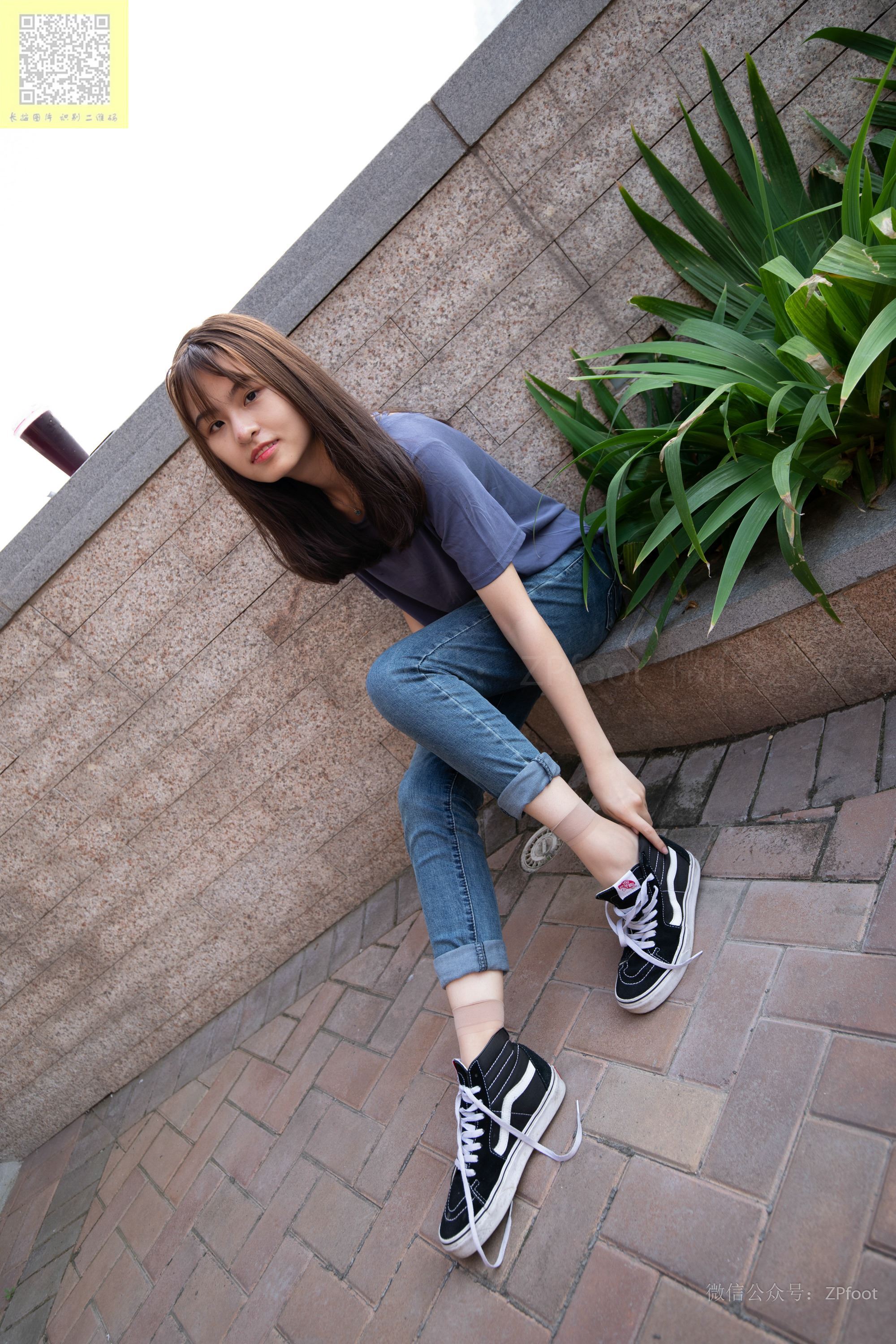 山茶摄影  帆布鞋短丝