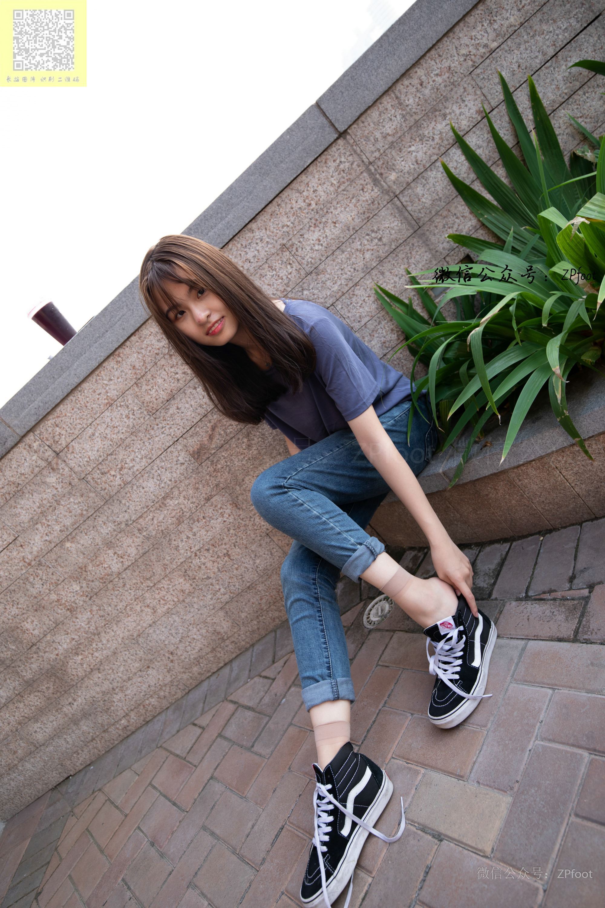 山茶摄影  帆布鞋短丝