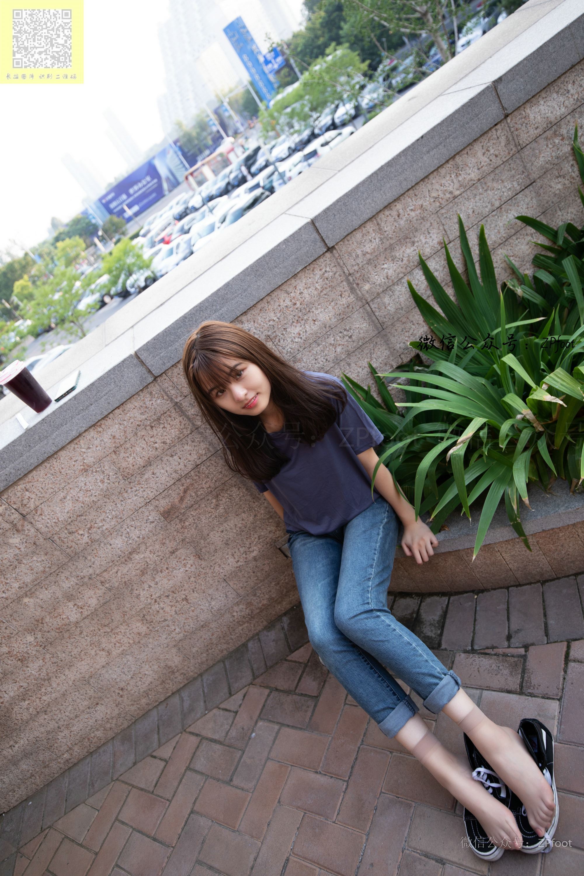 山茶摄影  帆布鞋短丝