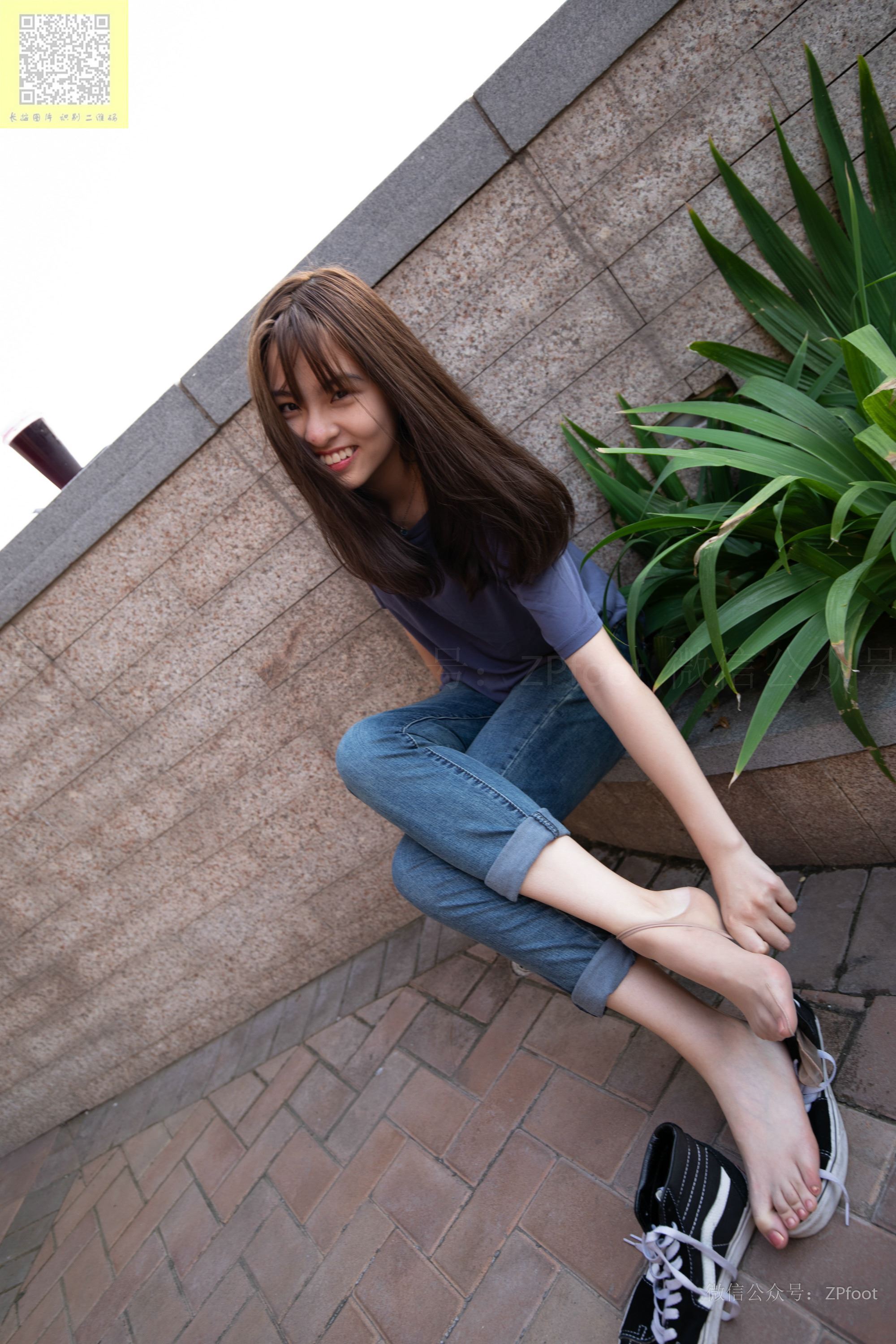 山茶摄影  帆布鞋短丝